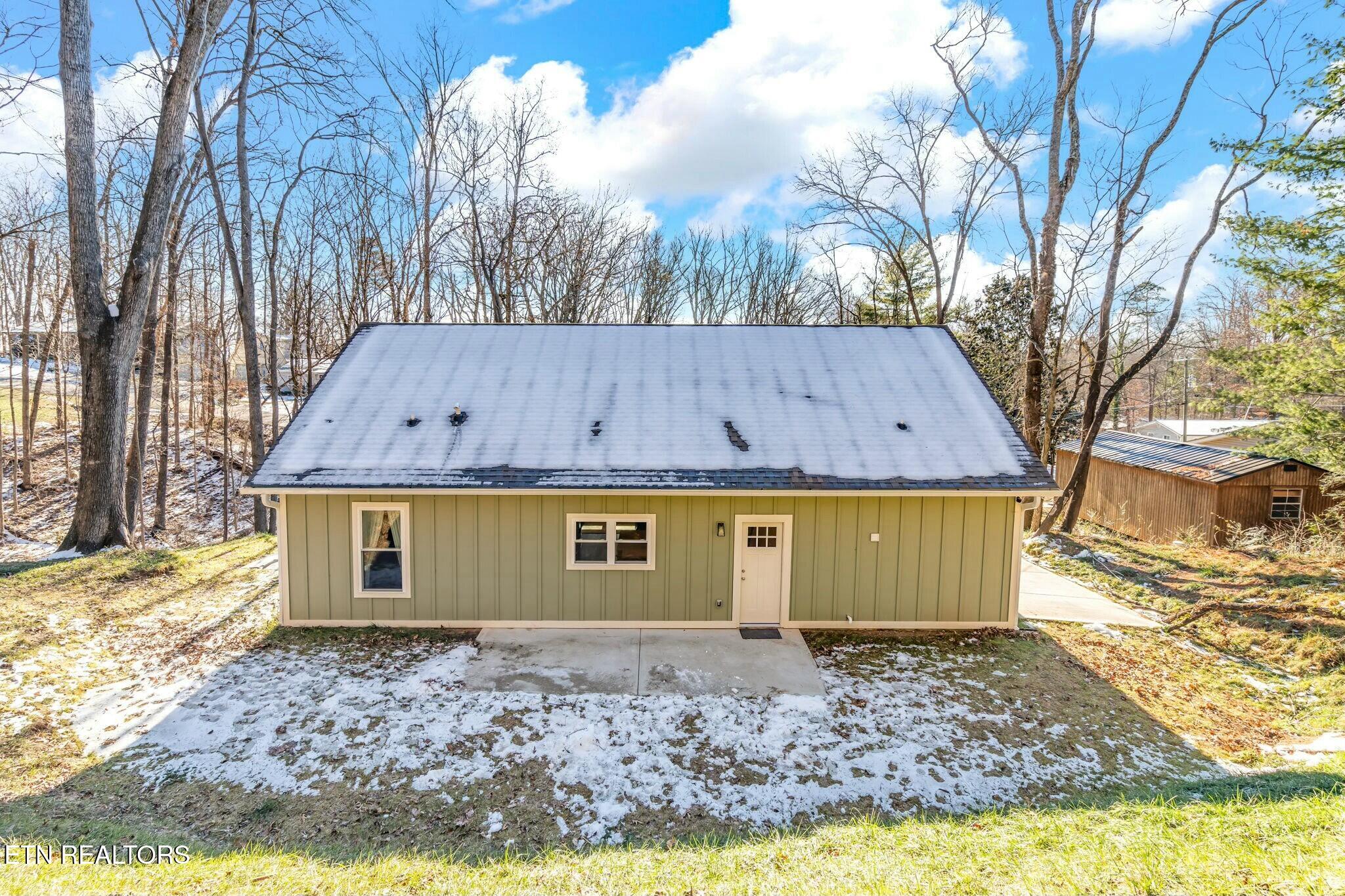 4421 Mockingbird Lane