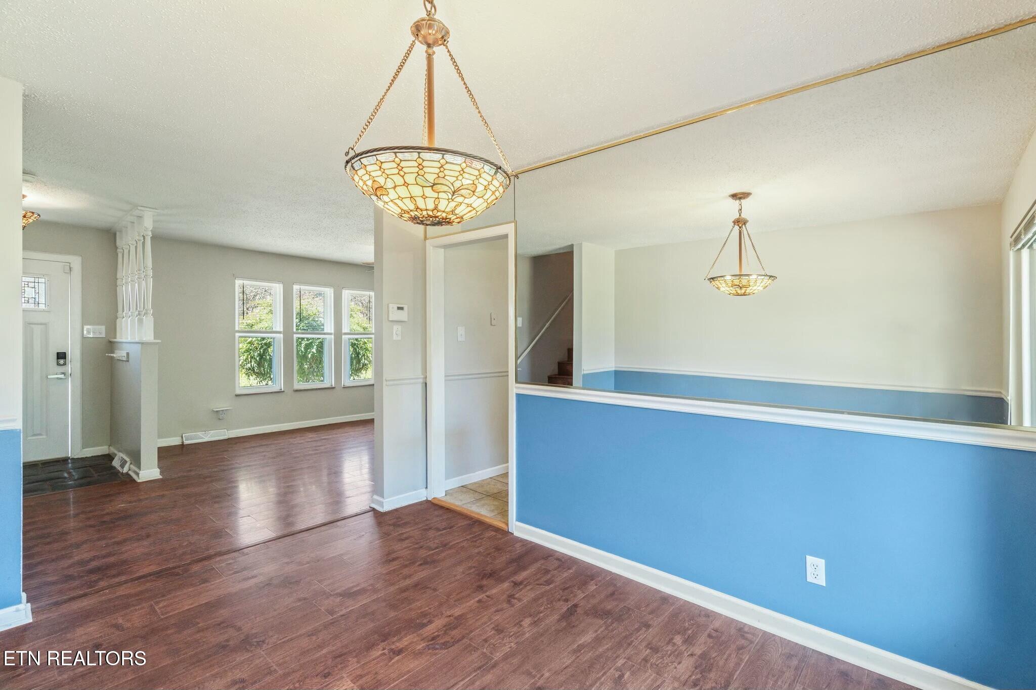 12204 W Kings Gate Rd