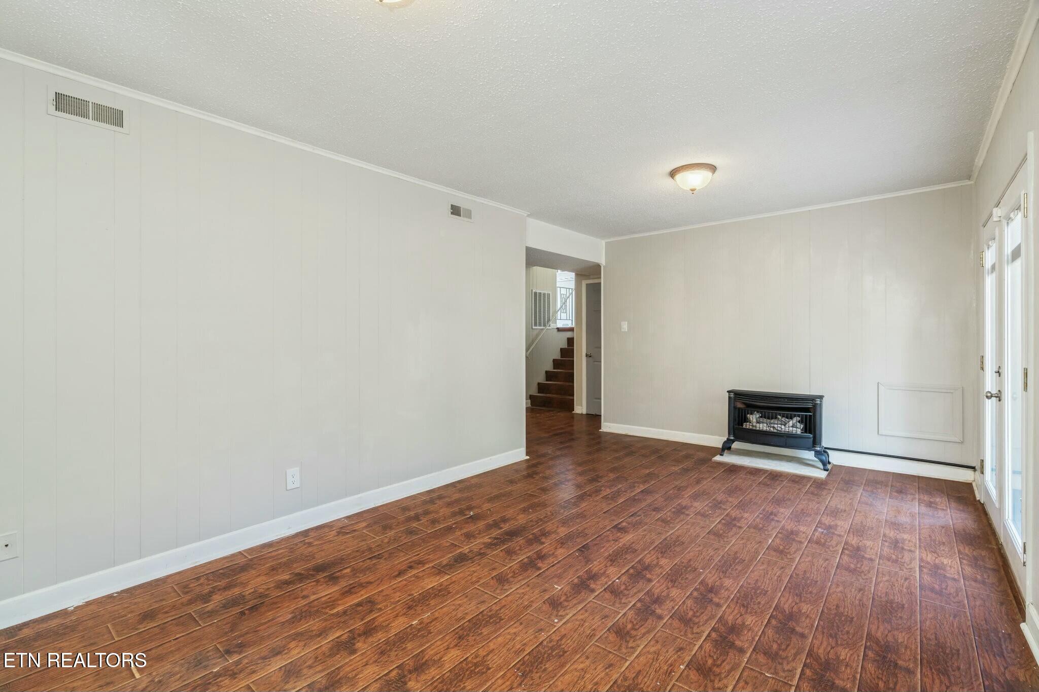 12204 W Kings Gate Rd