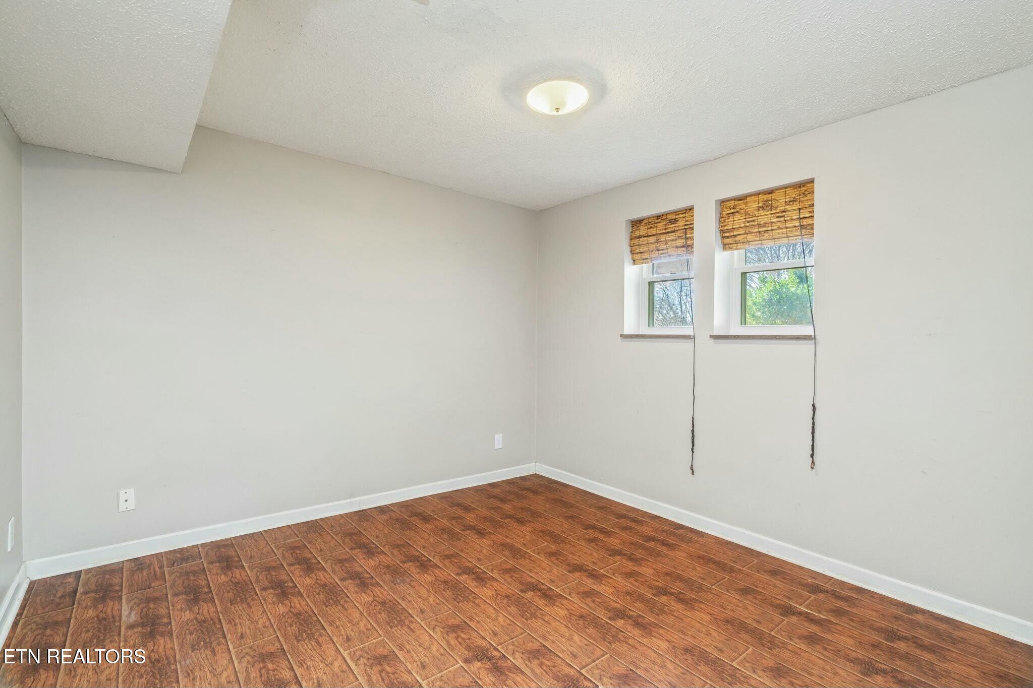 12204 W Kings Gate Rd