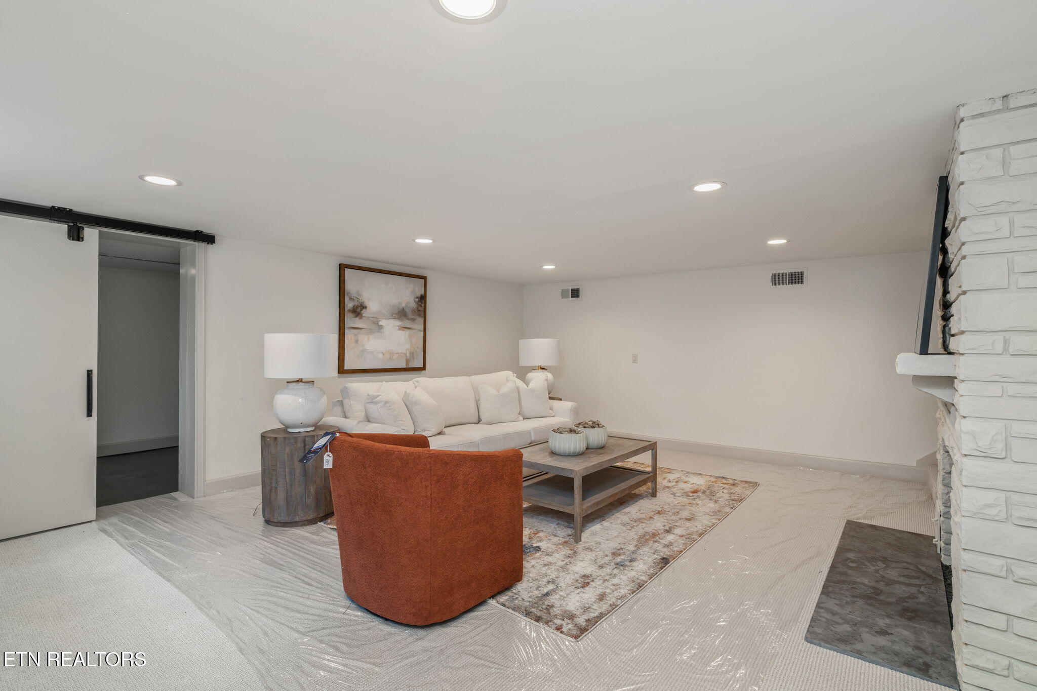 6501 Sherwood Drive