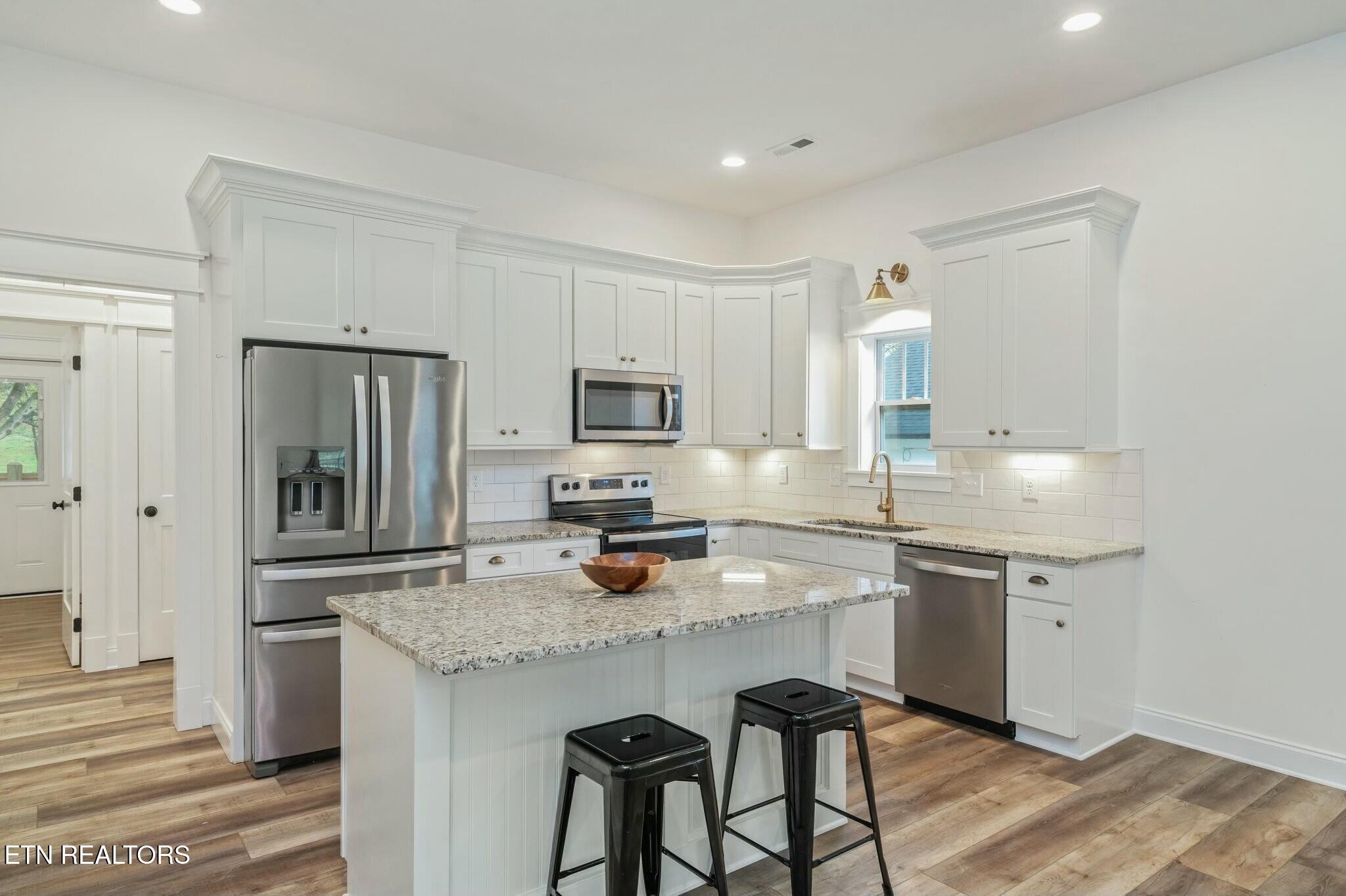 2102 Bernhurst Drive