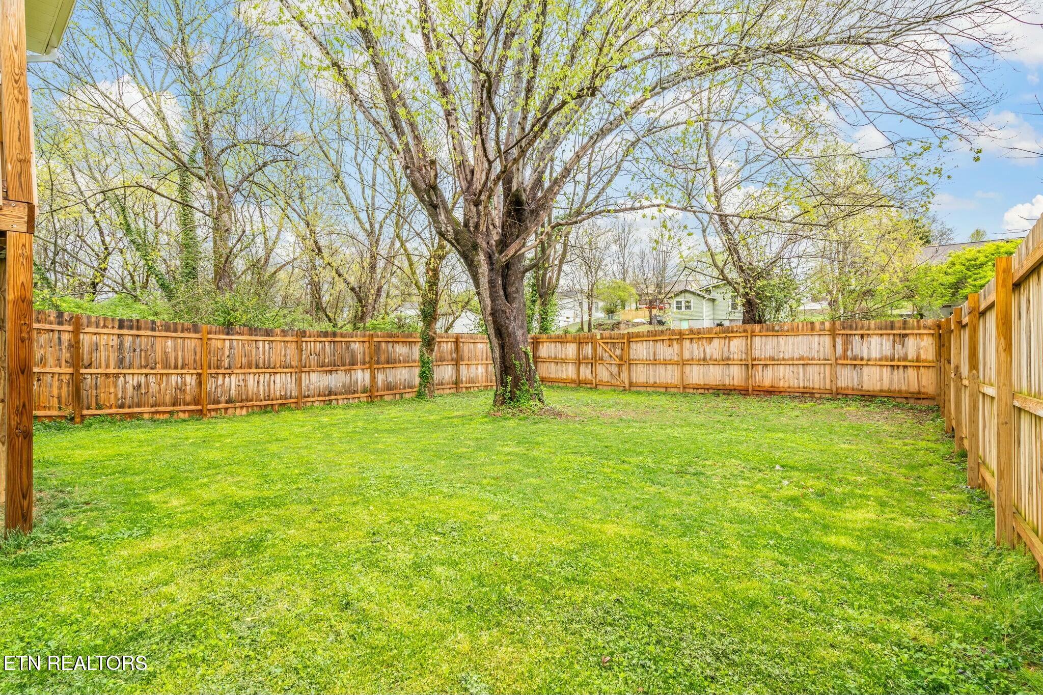 2102 Bernhurst Drive