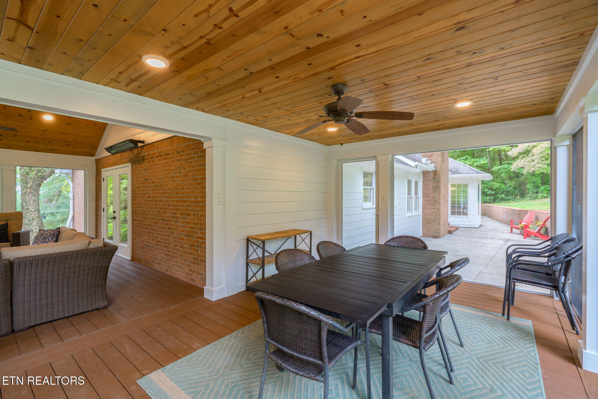 6653 Ridgerock Lane