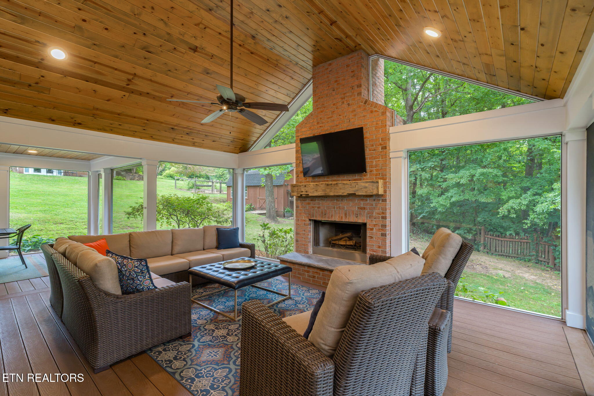 6653 Ridgerock Lane