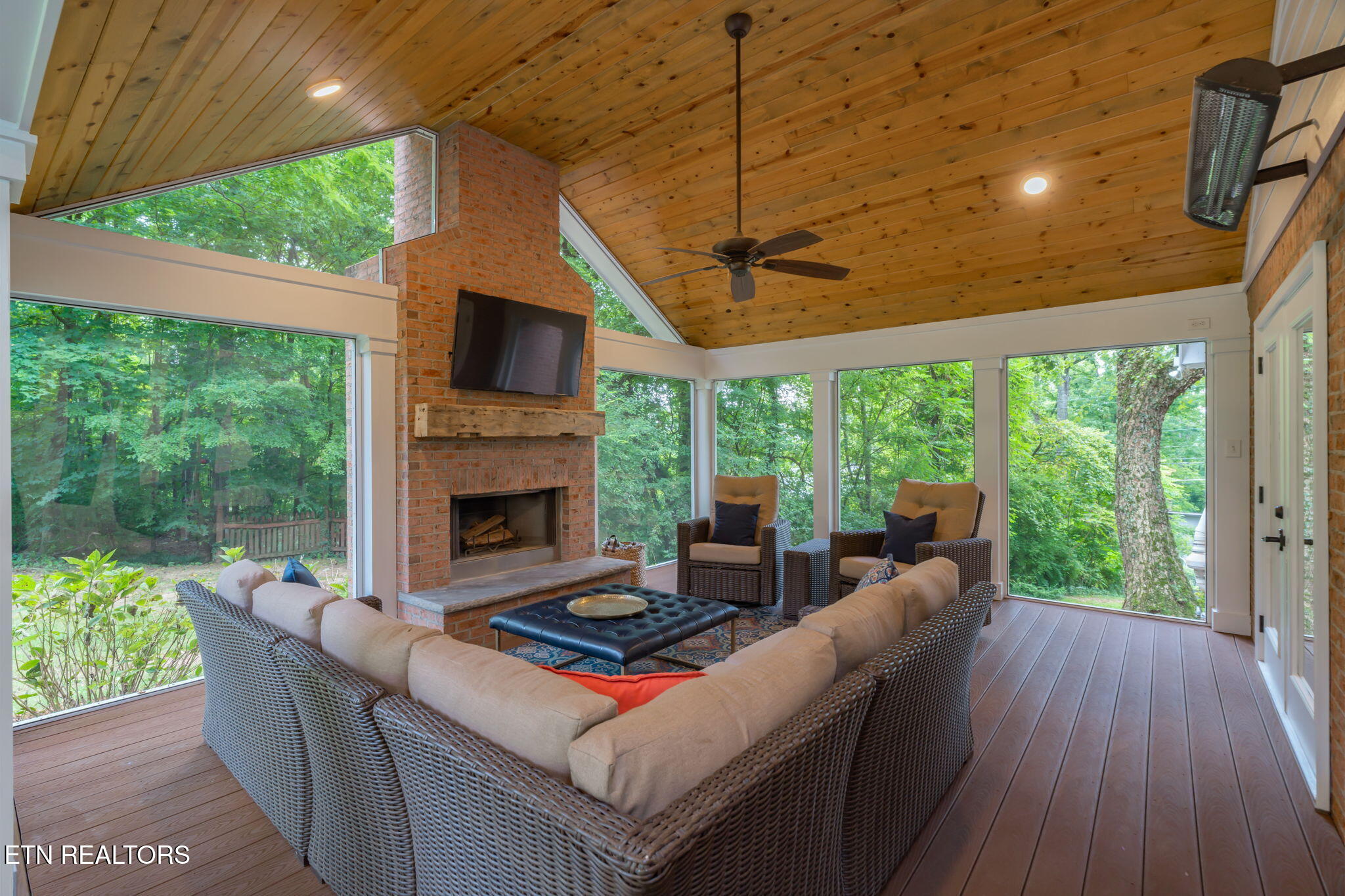 6653 Ridgerock Lane