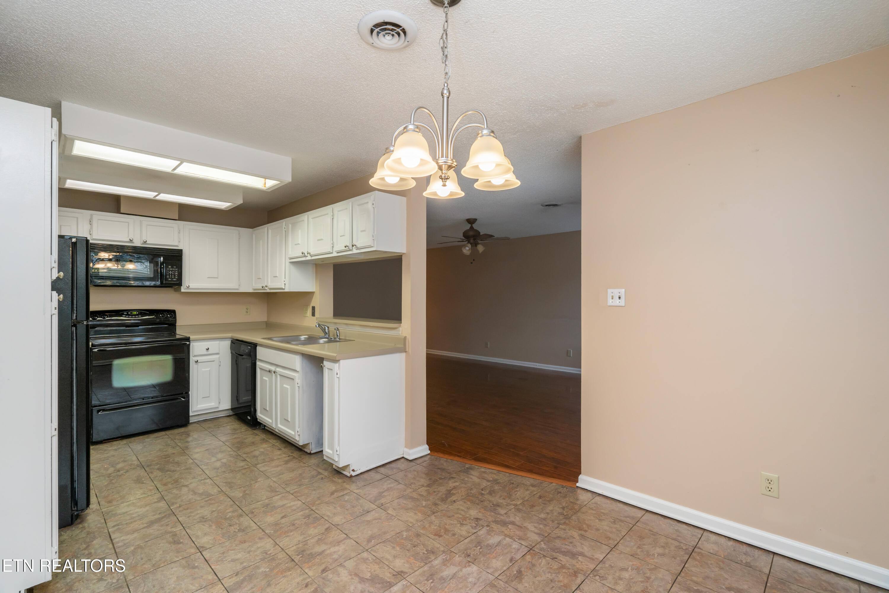 7727 Wilmington Drive