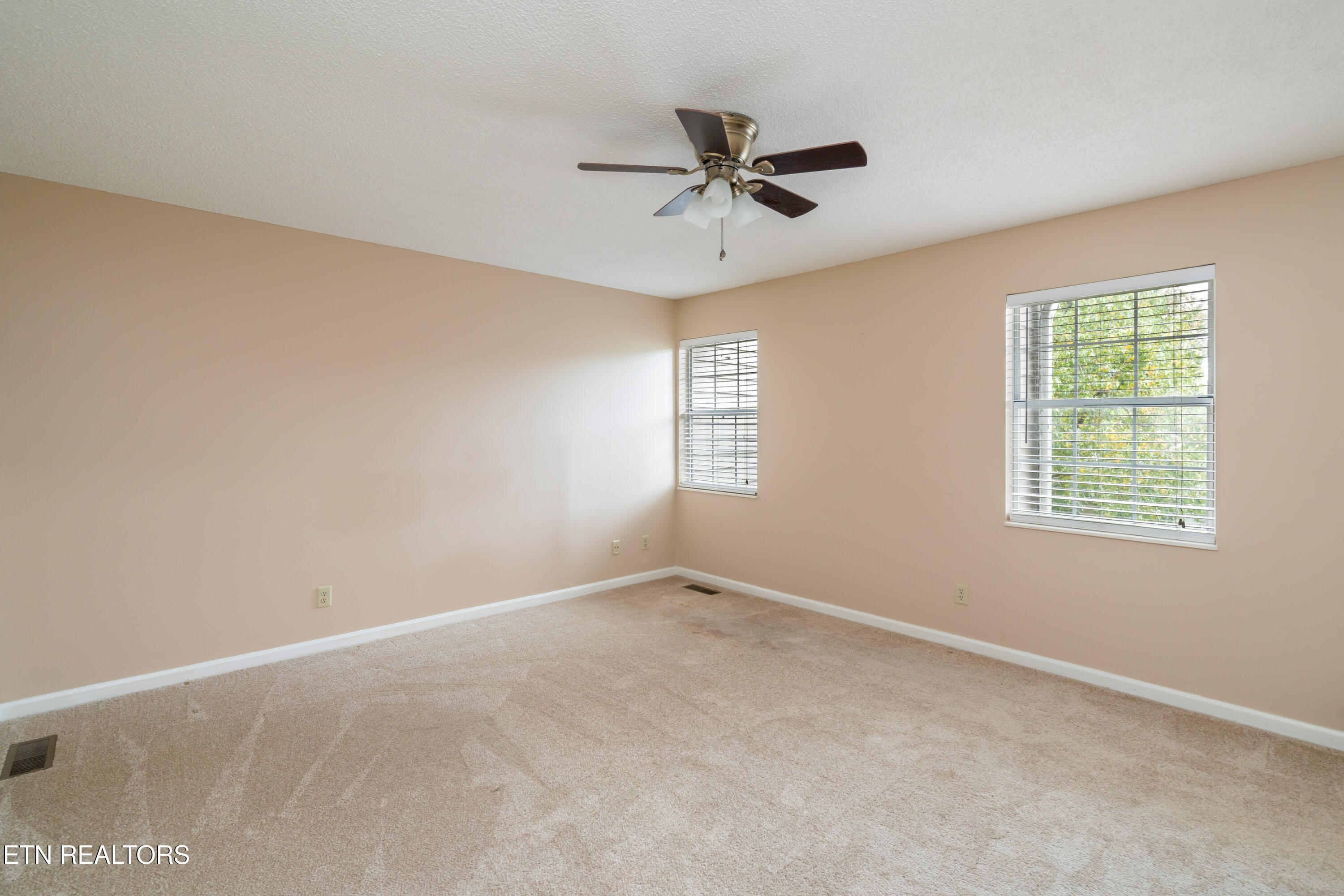 7727 Wilmington Drive