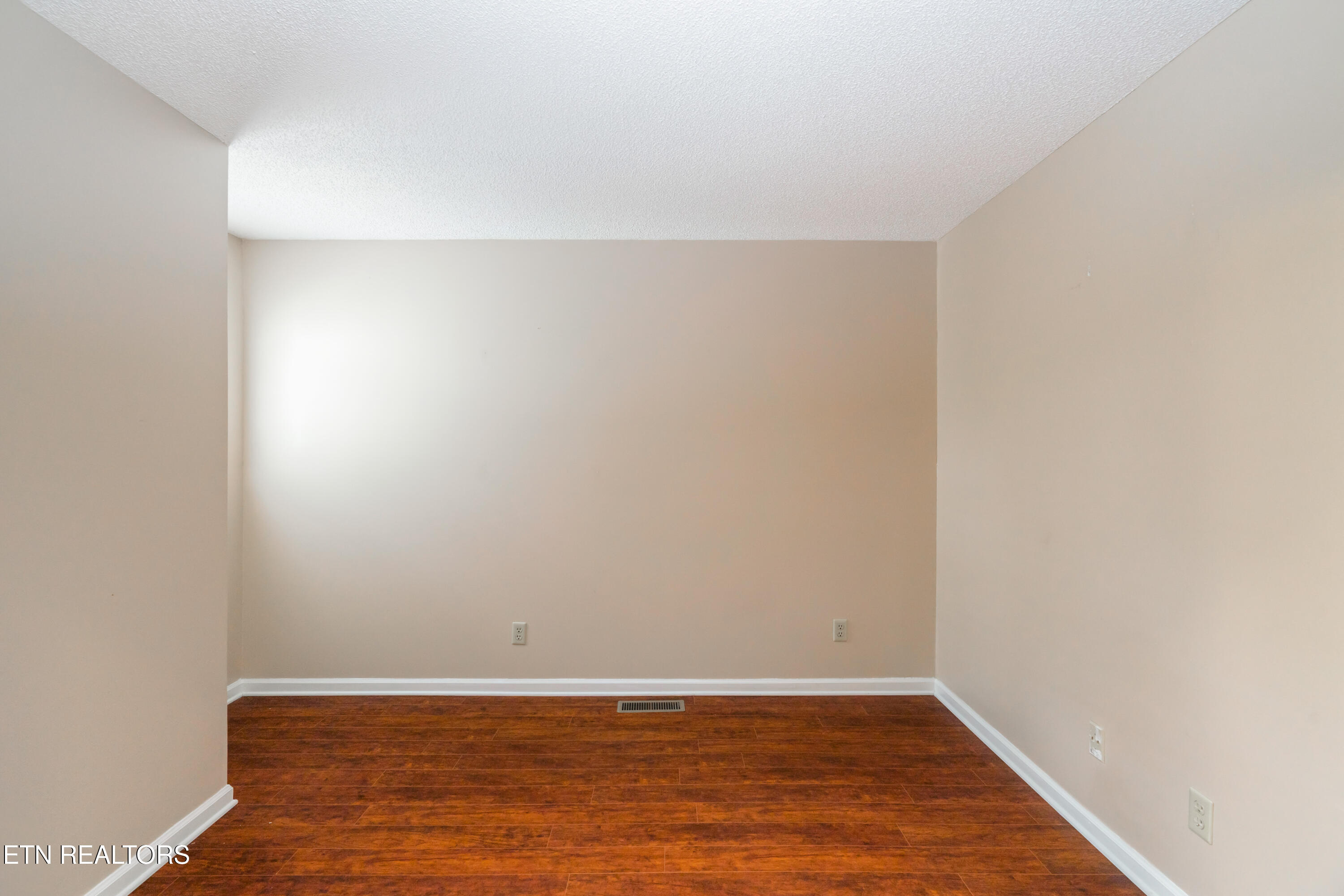 7727 Wilmington Drive