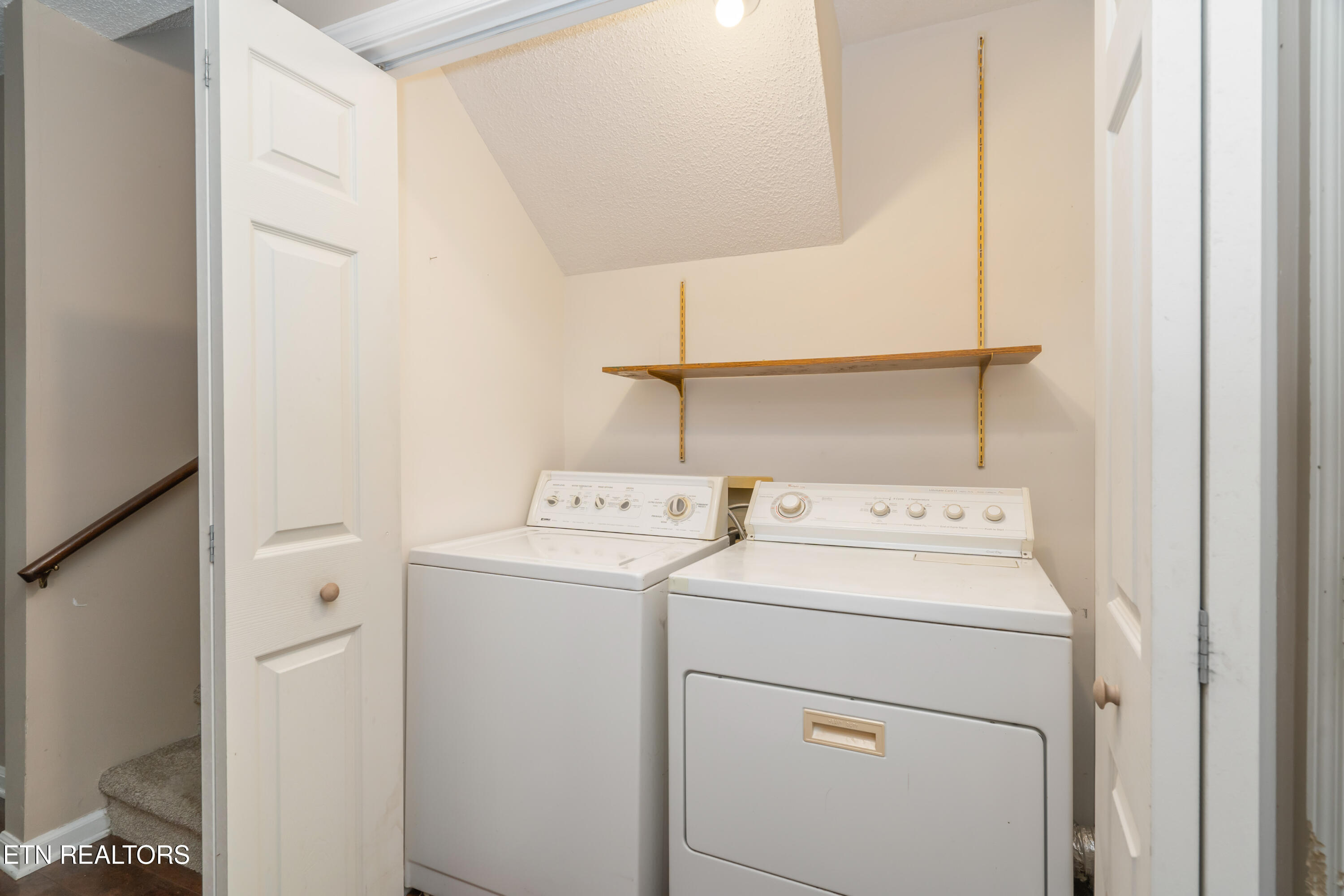 7727 Wilmington Drive