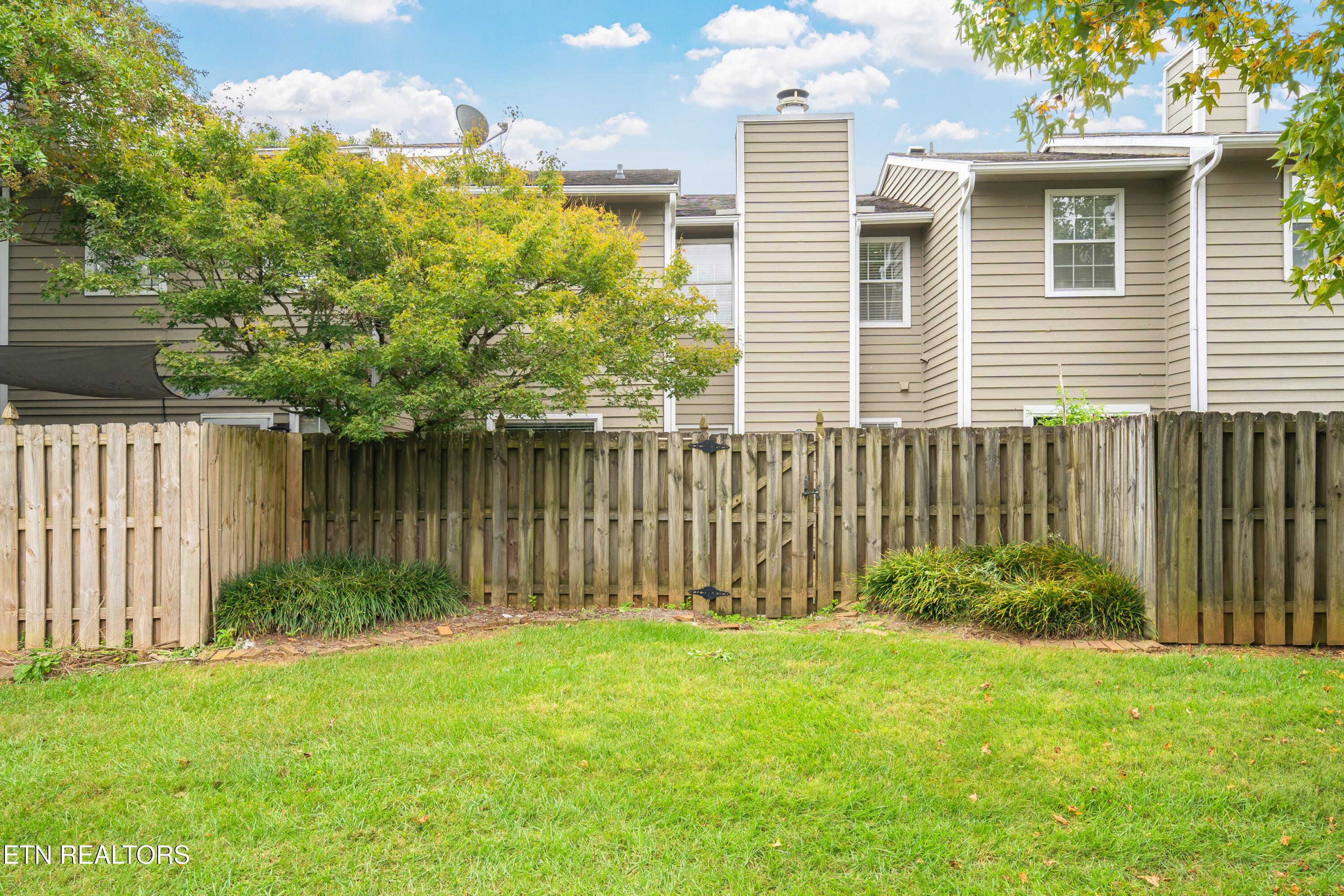 7727 Wilmington Drive