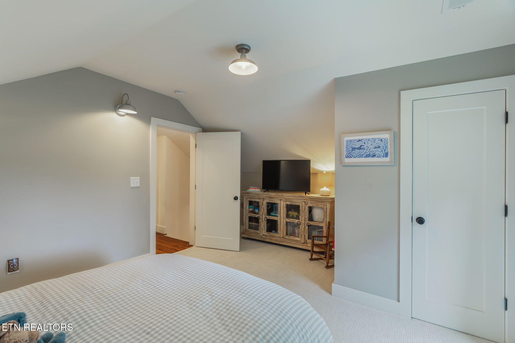 10101 Westland Drive