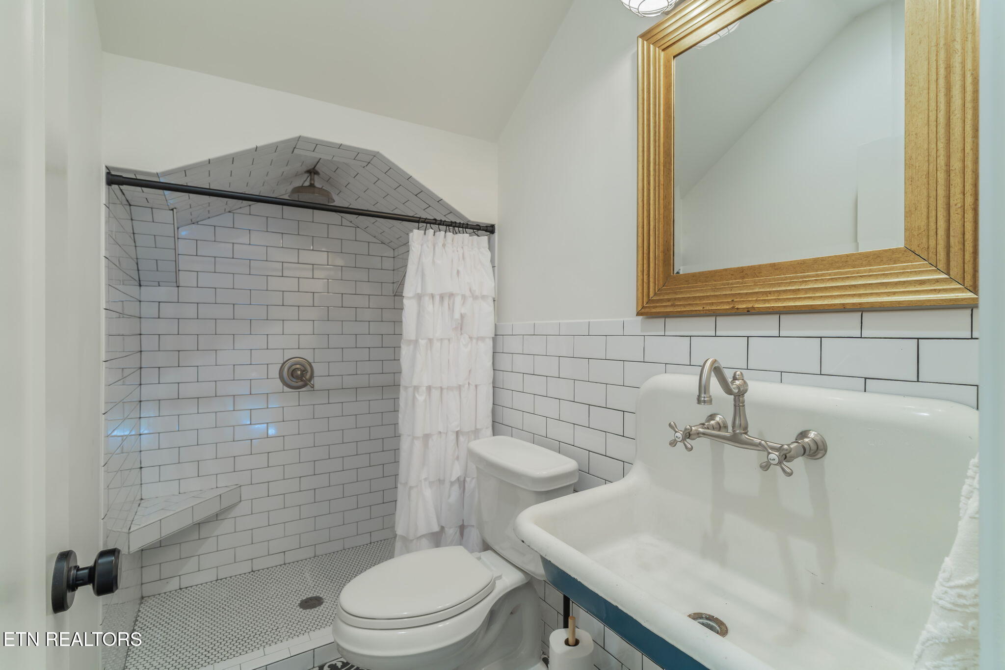 10101 Westland Drive