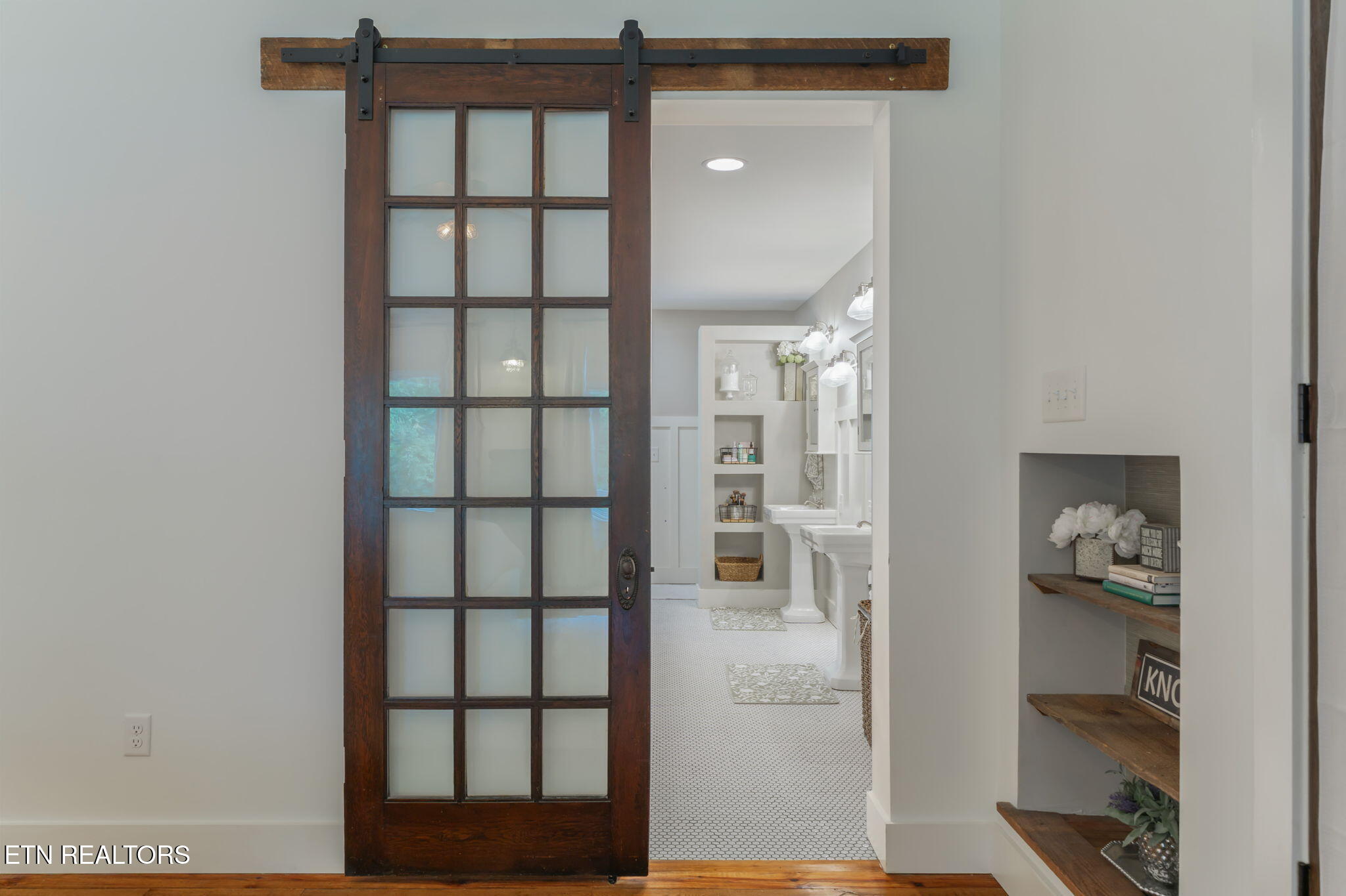 10101 Westland Drive