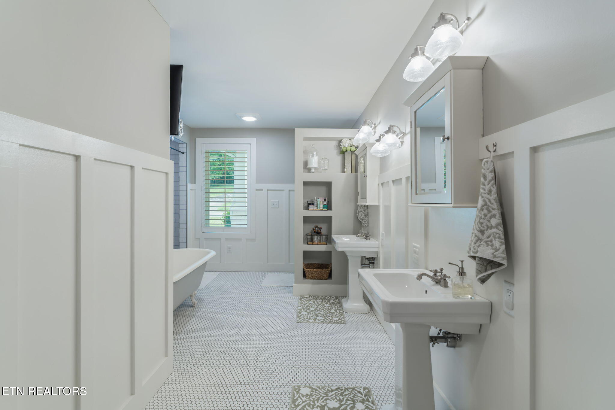 10101 Westland Drive