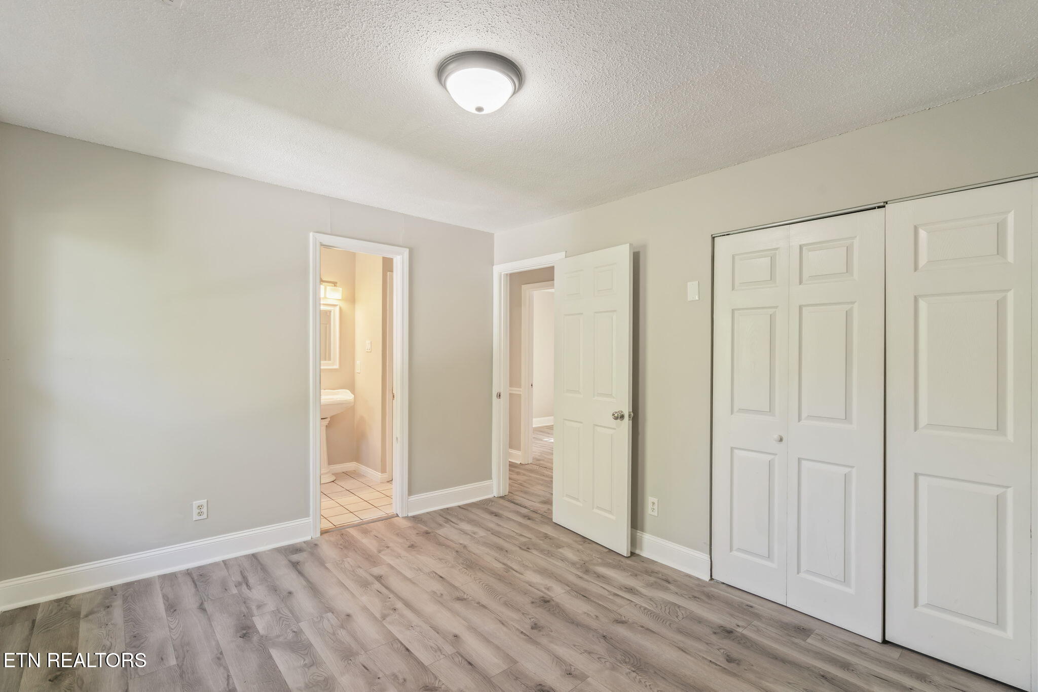 1321 Scotsbury Circle