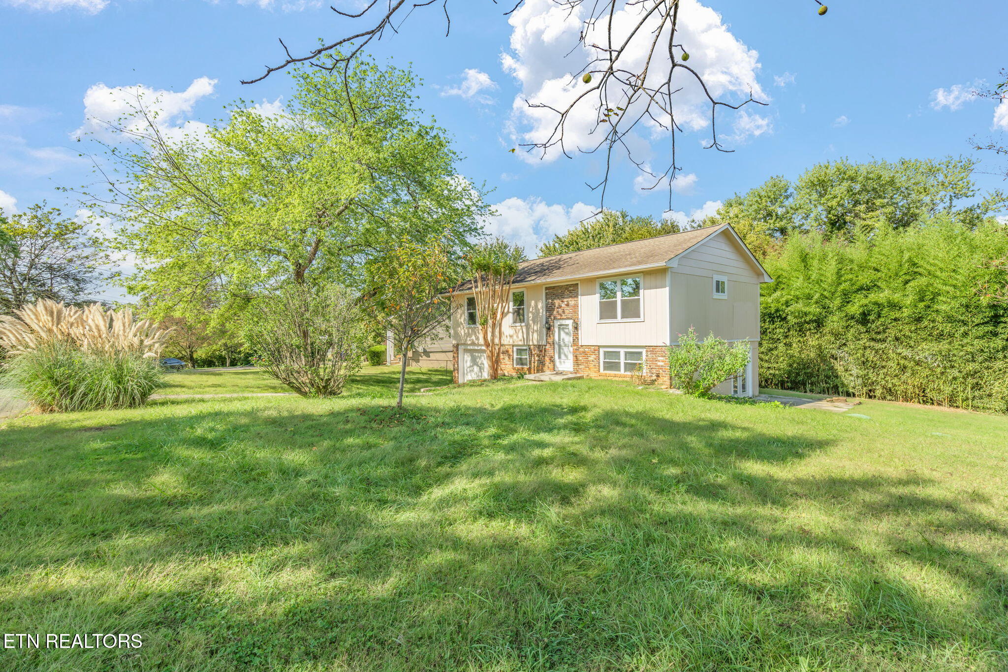 1321 Scotsbury Circle