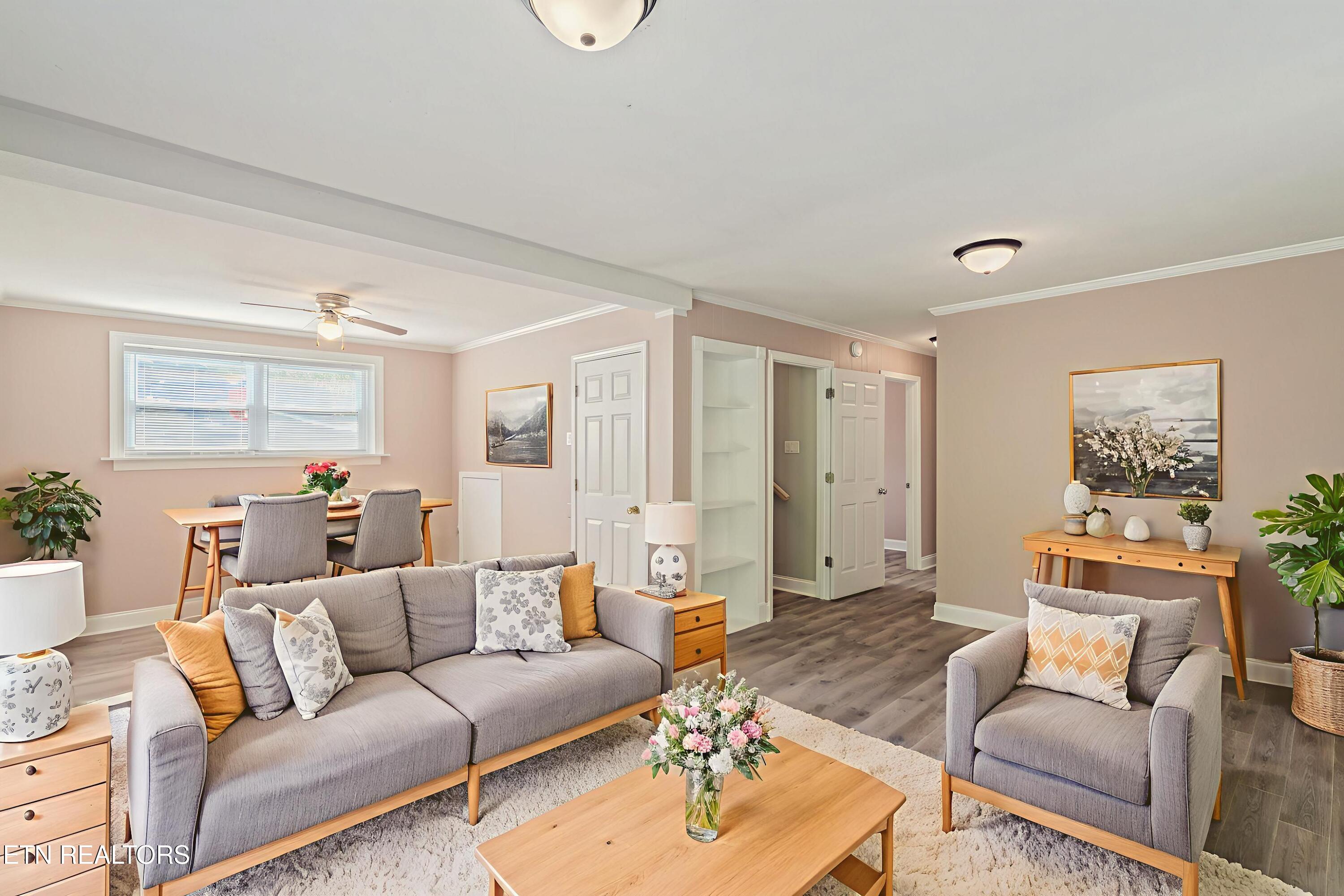 1321 Scotsbury Circle