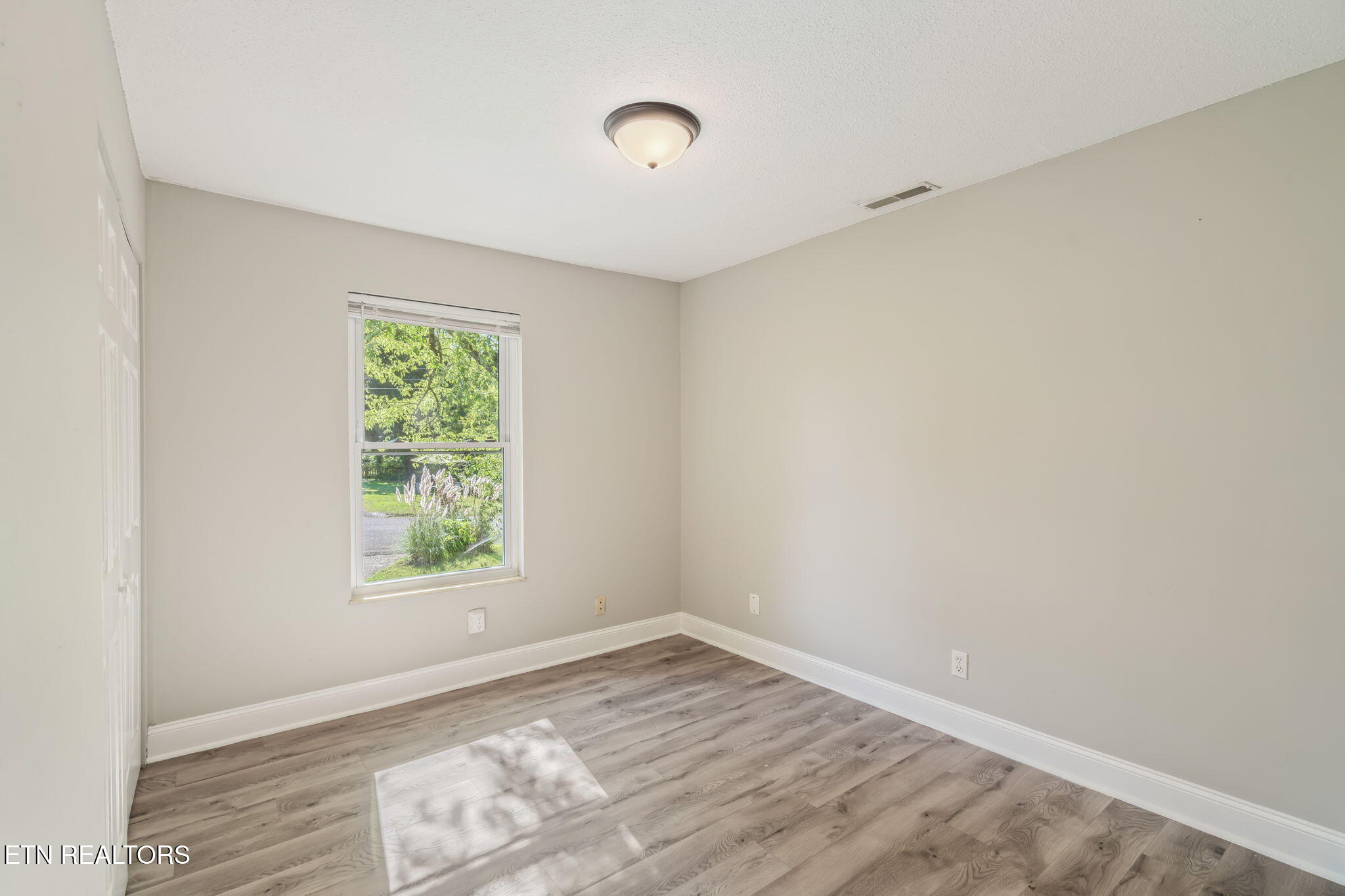 1321 Scotsbury Circle