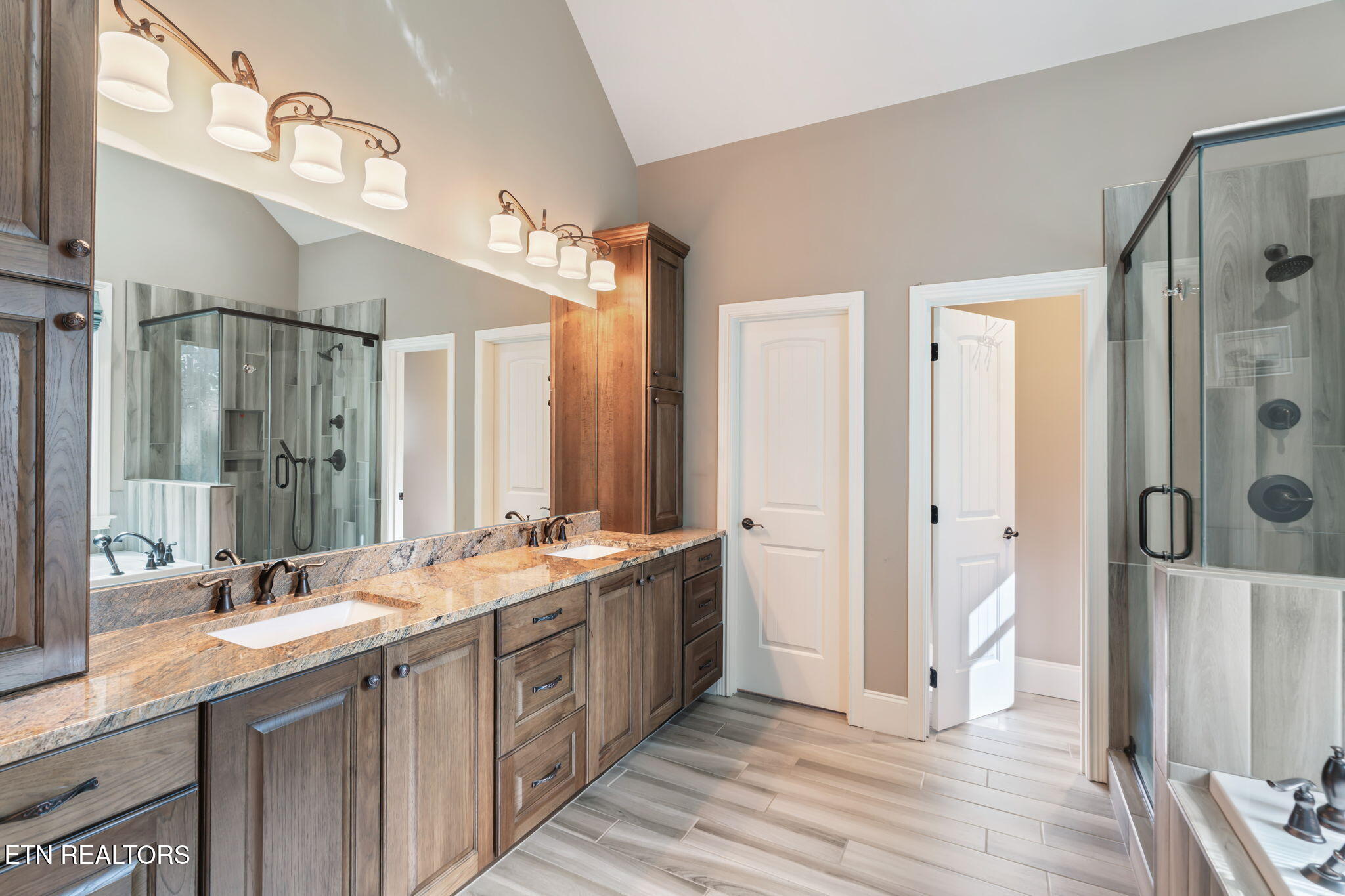 601 Blowing Rock Lane, Knoxville