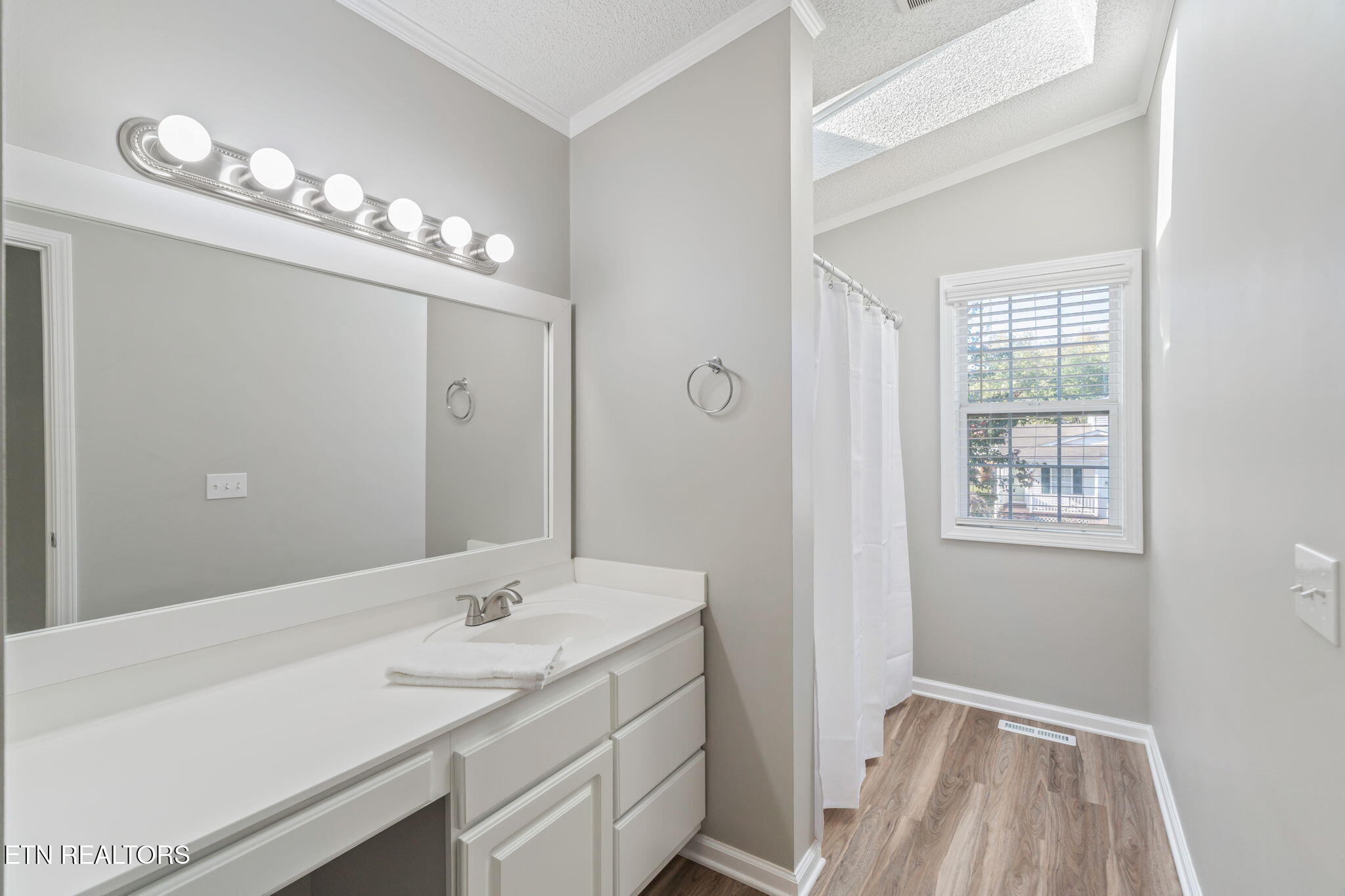 1728 Delmonte Way, Knoxville