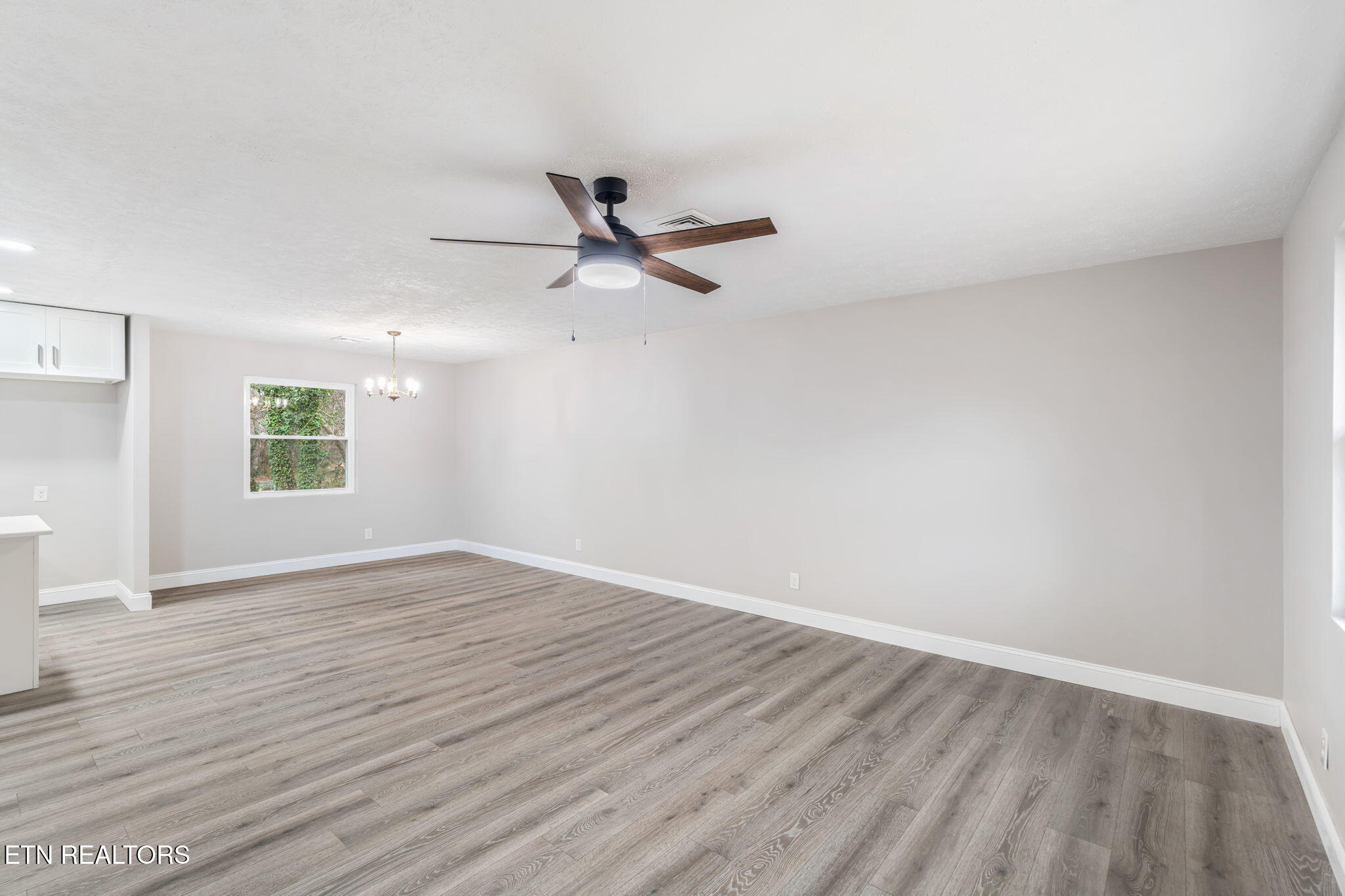 701 S Cedar Bluff Rd