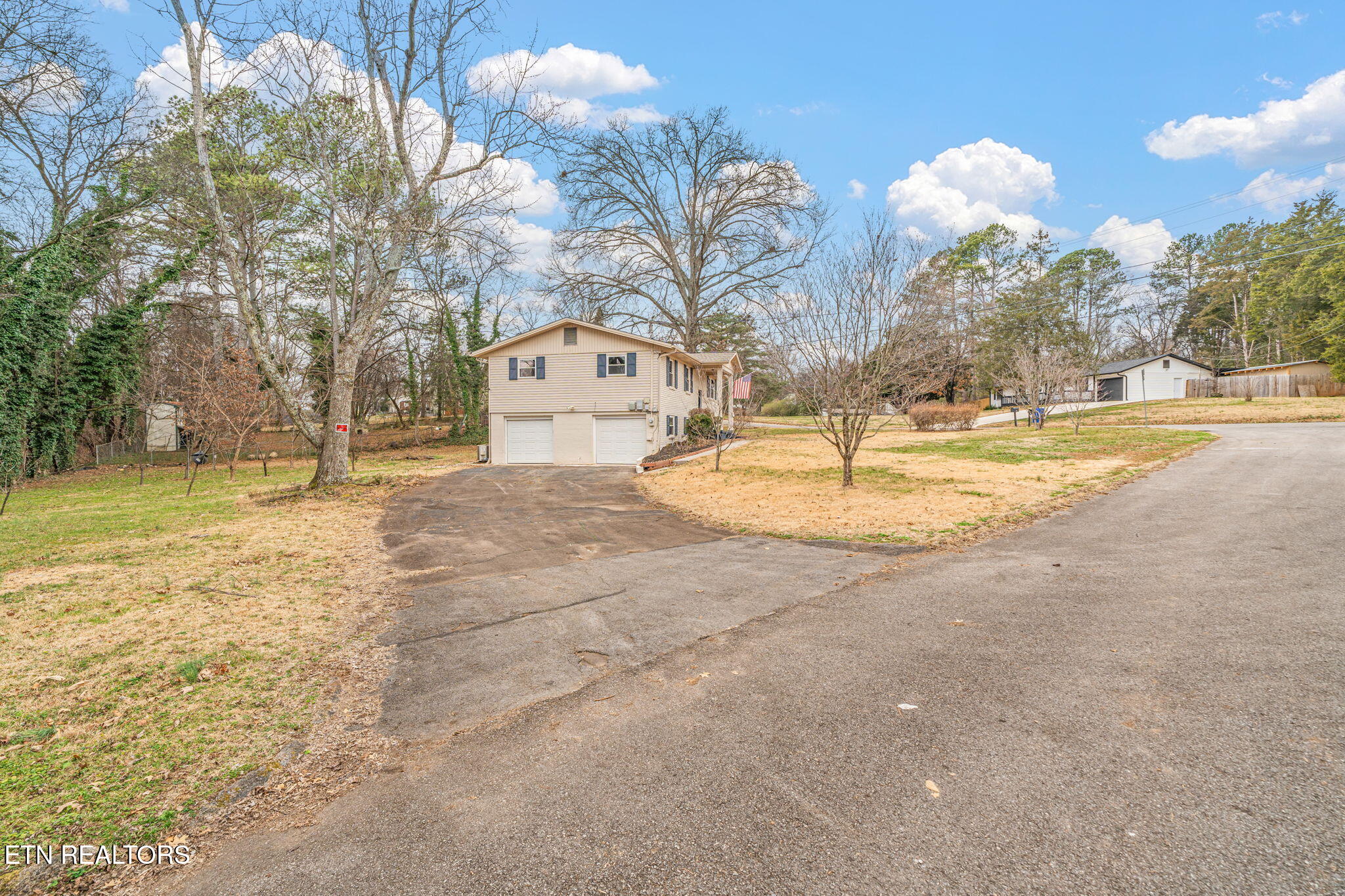 701 S Cedar Bluff Rd