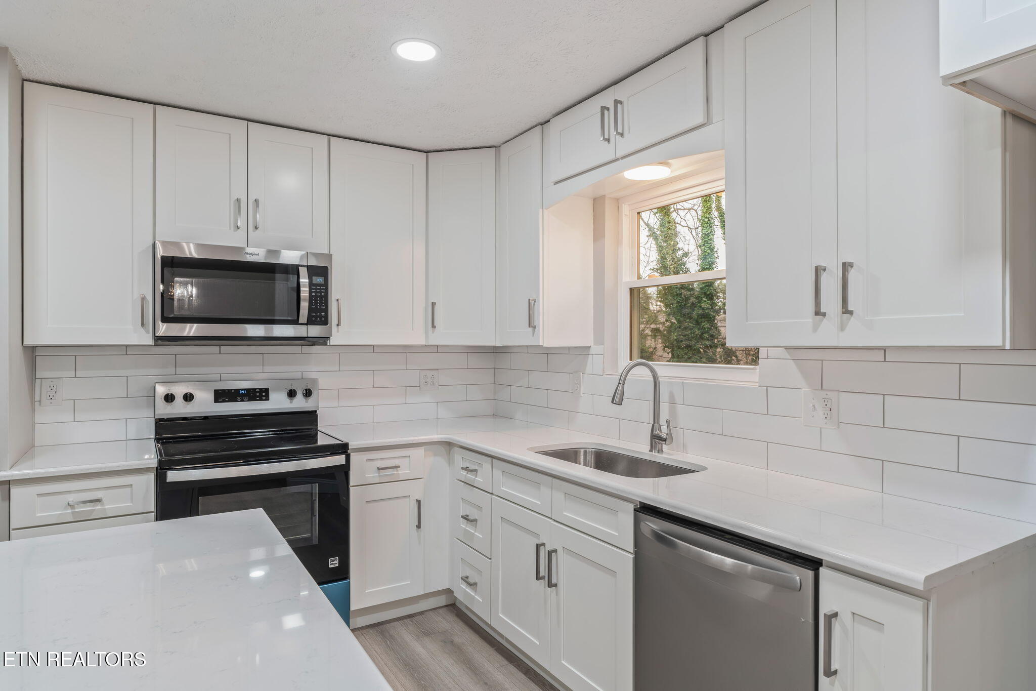 701 S Cedar Bluff Rd