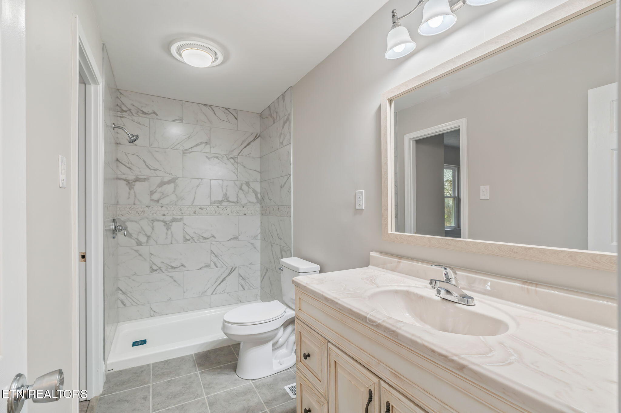 701 S Cedar Bluff Rd