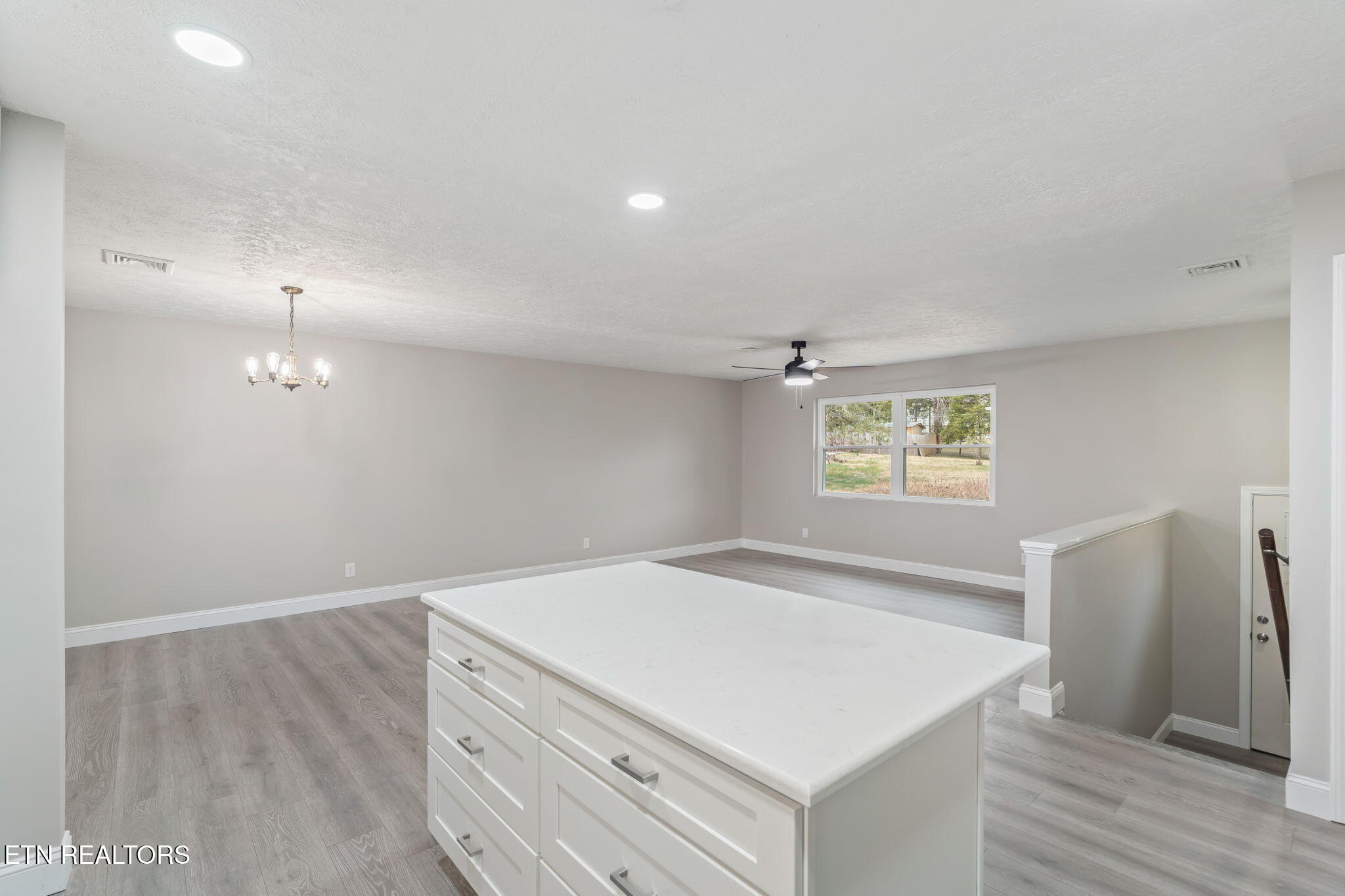 701 S Cedar Bluff Rd