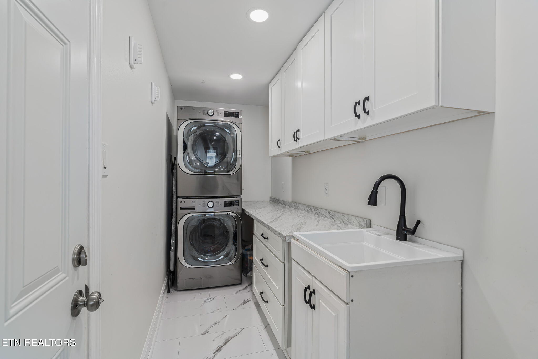 7141 Wellington Drive