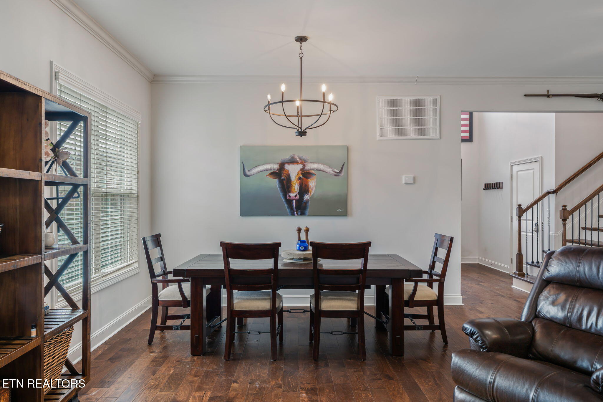 750 Valley Glen Blvd