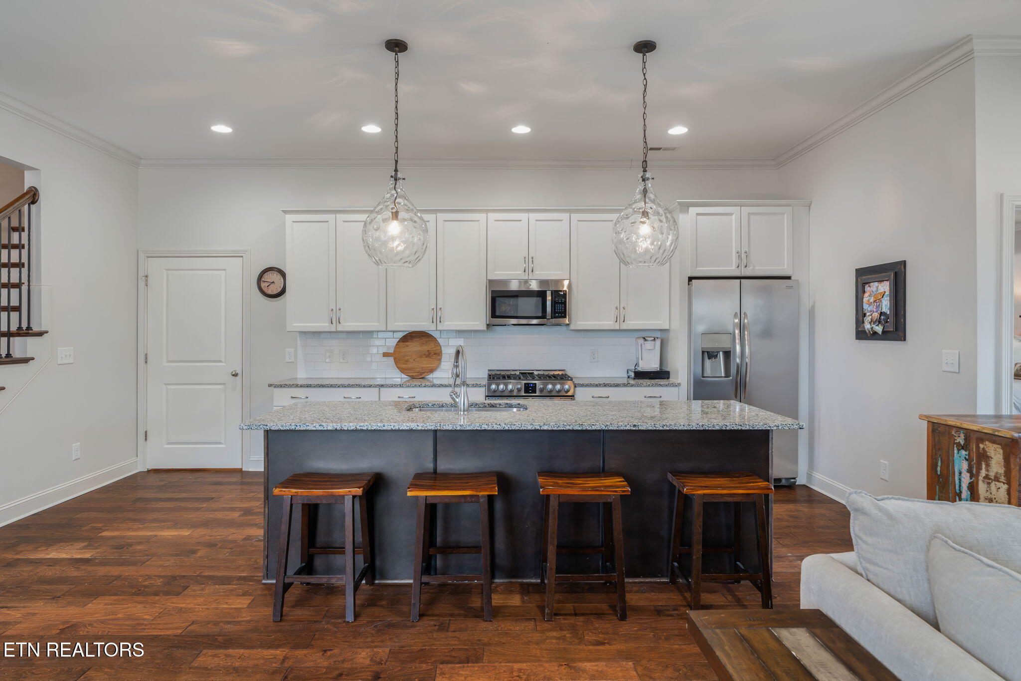 750 Valley Glen Blvd