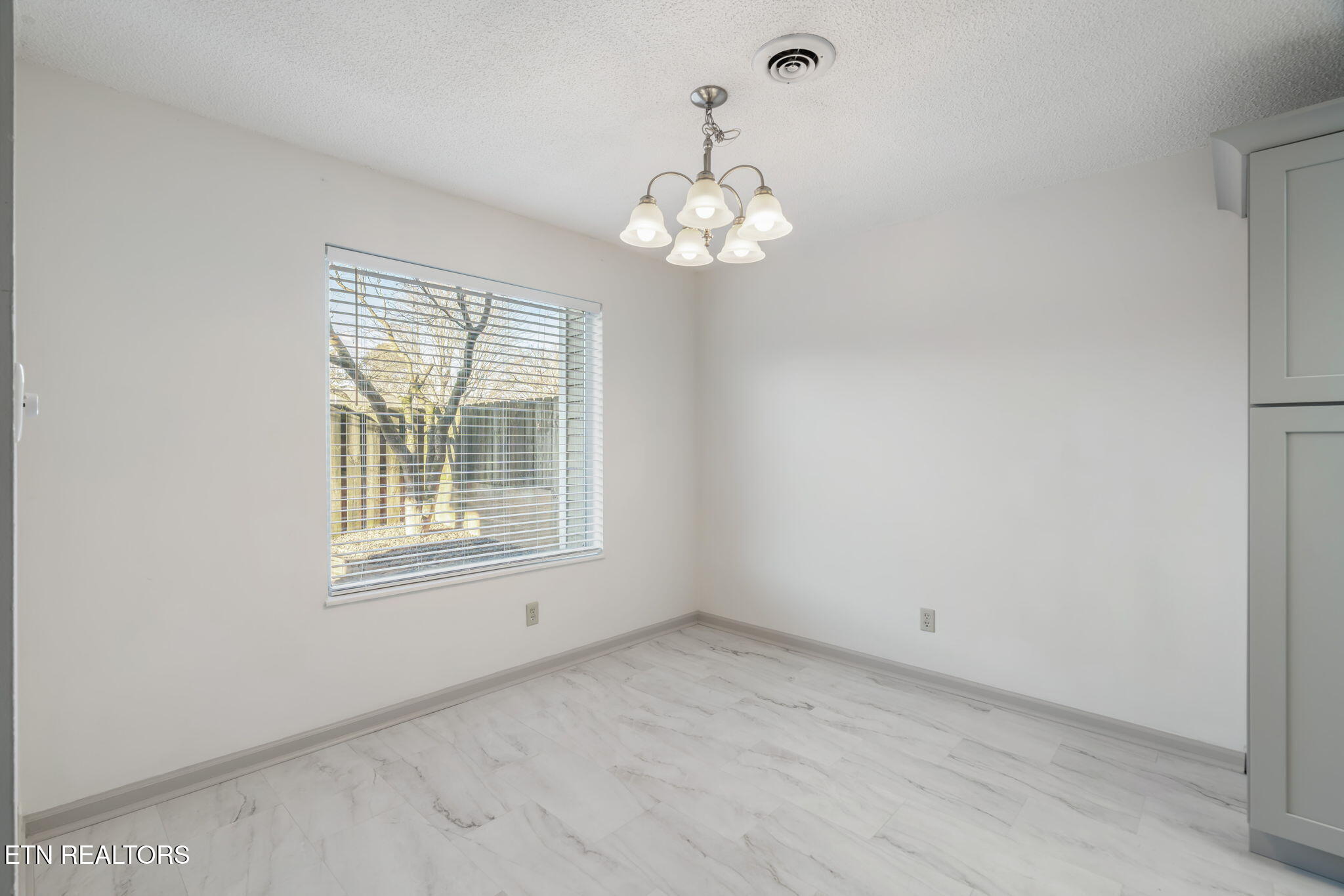 7727 Wilmington Drive