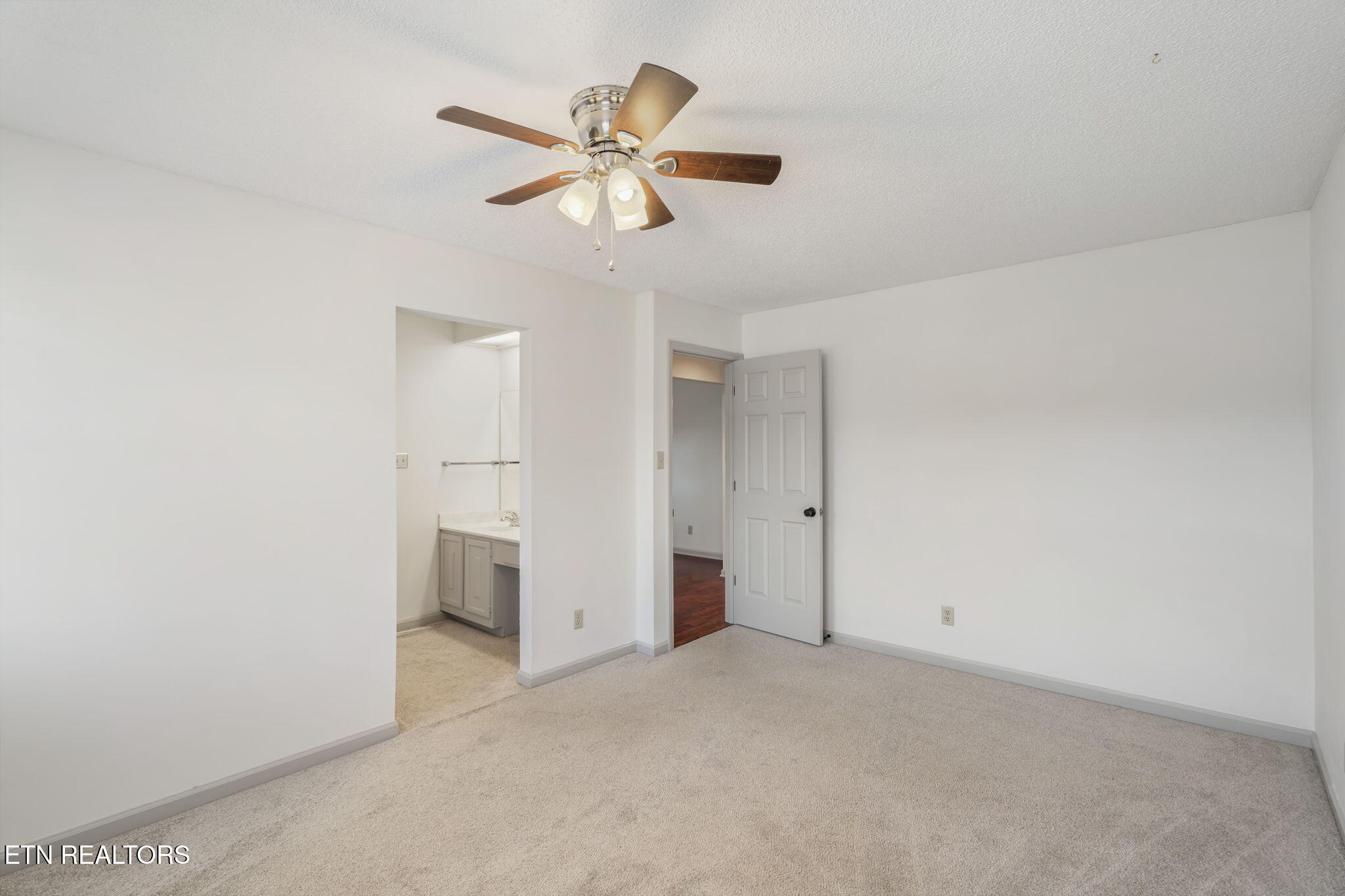 7727 Wilmington Drive