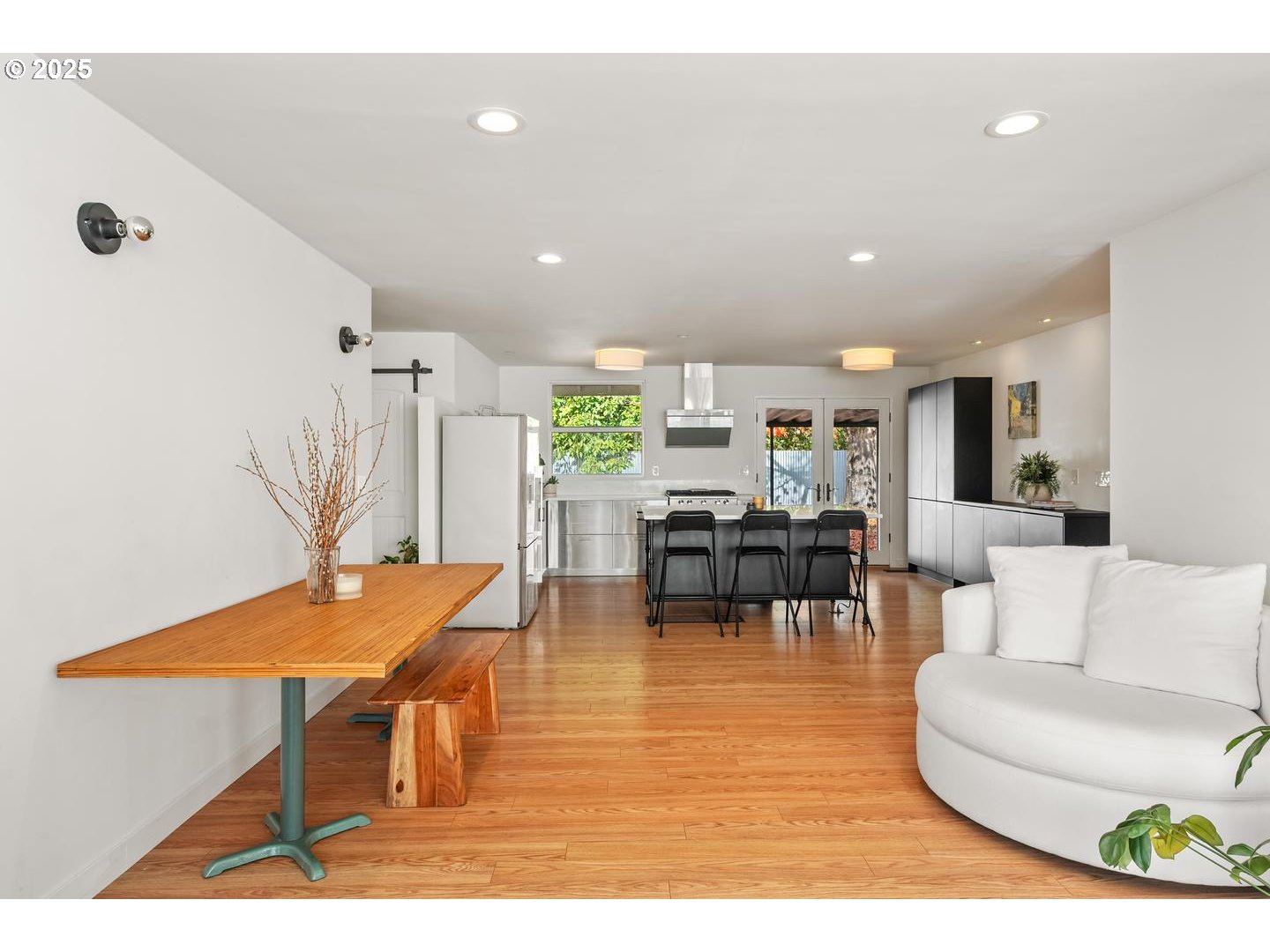 8629 NE CLACKAMAS ST