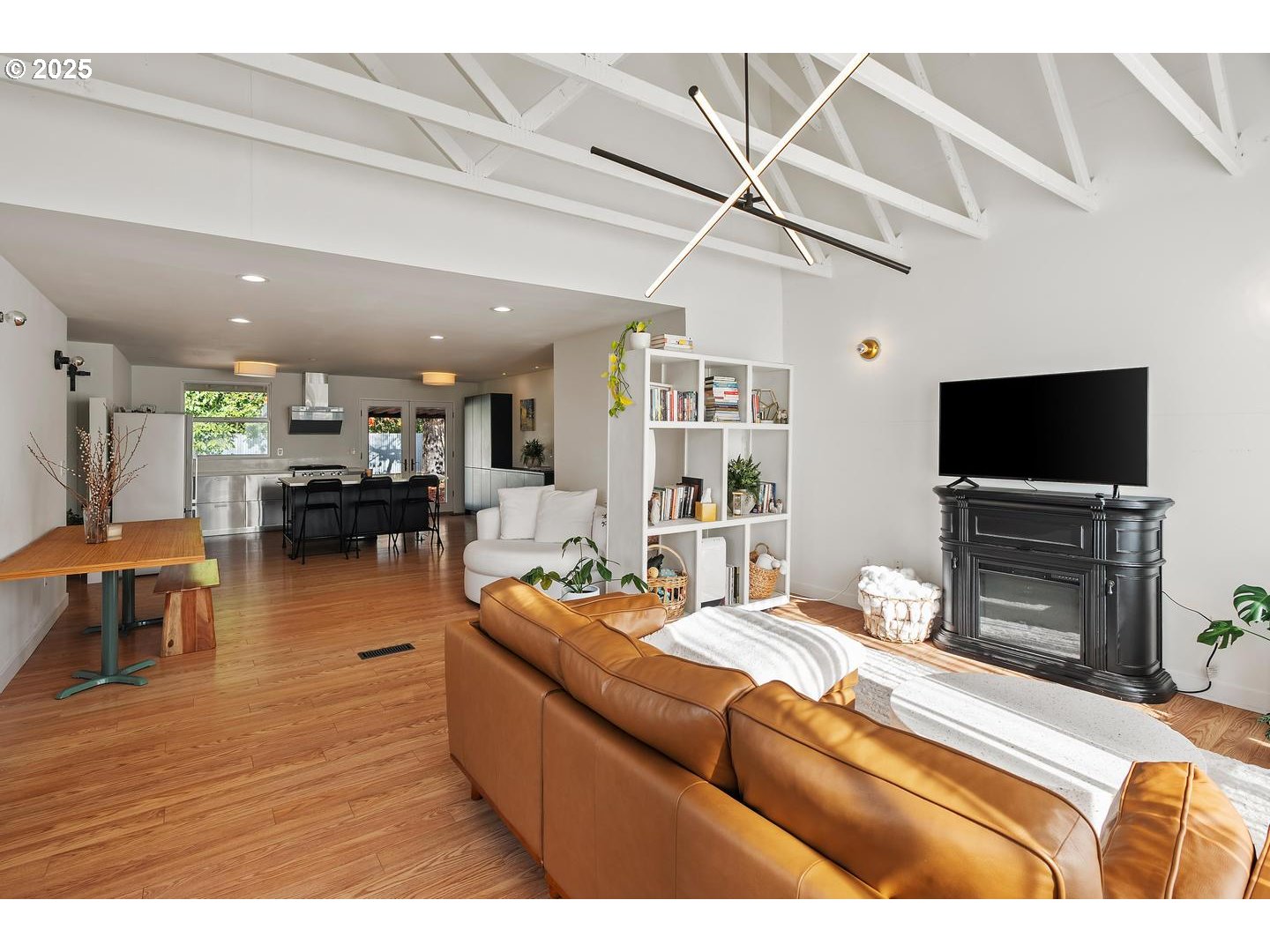 8629 NE CLACKAMAS ST