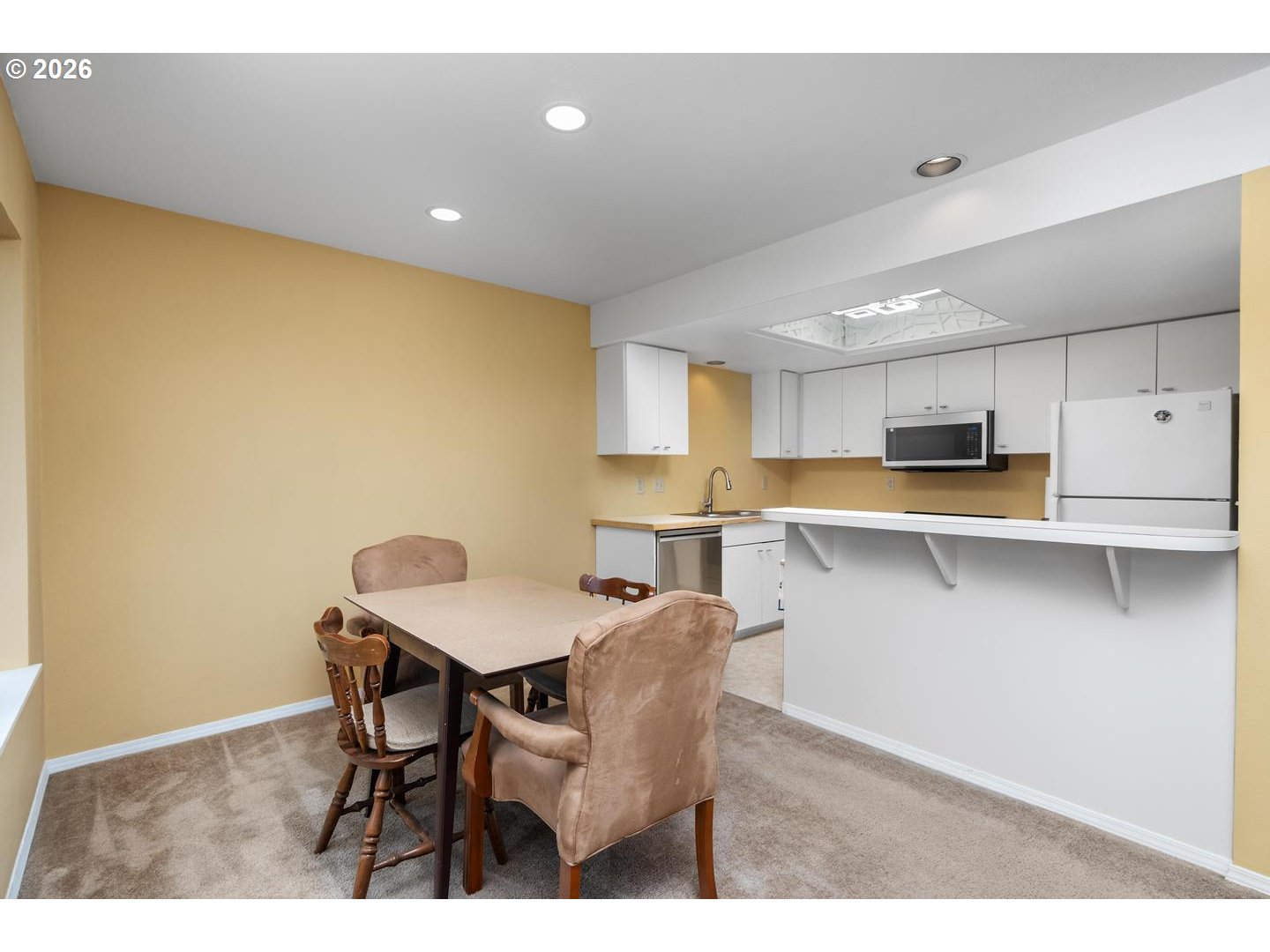 1840 REES HILL RD 21