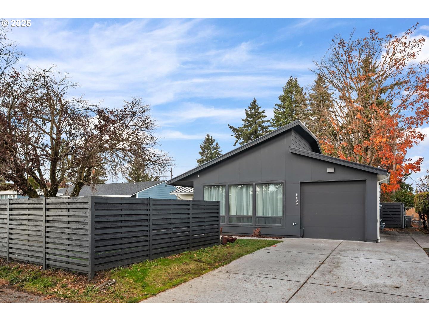 8629 NE CLACKAMAS ST