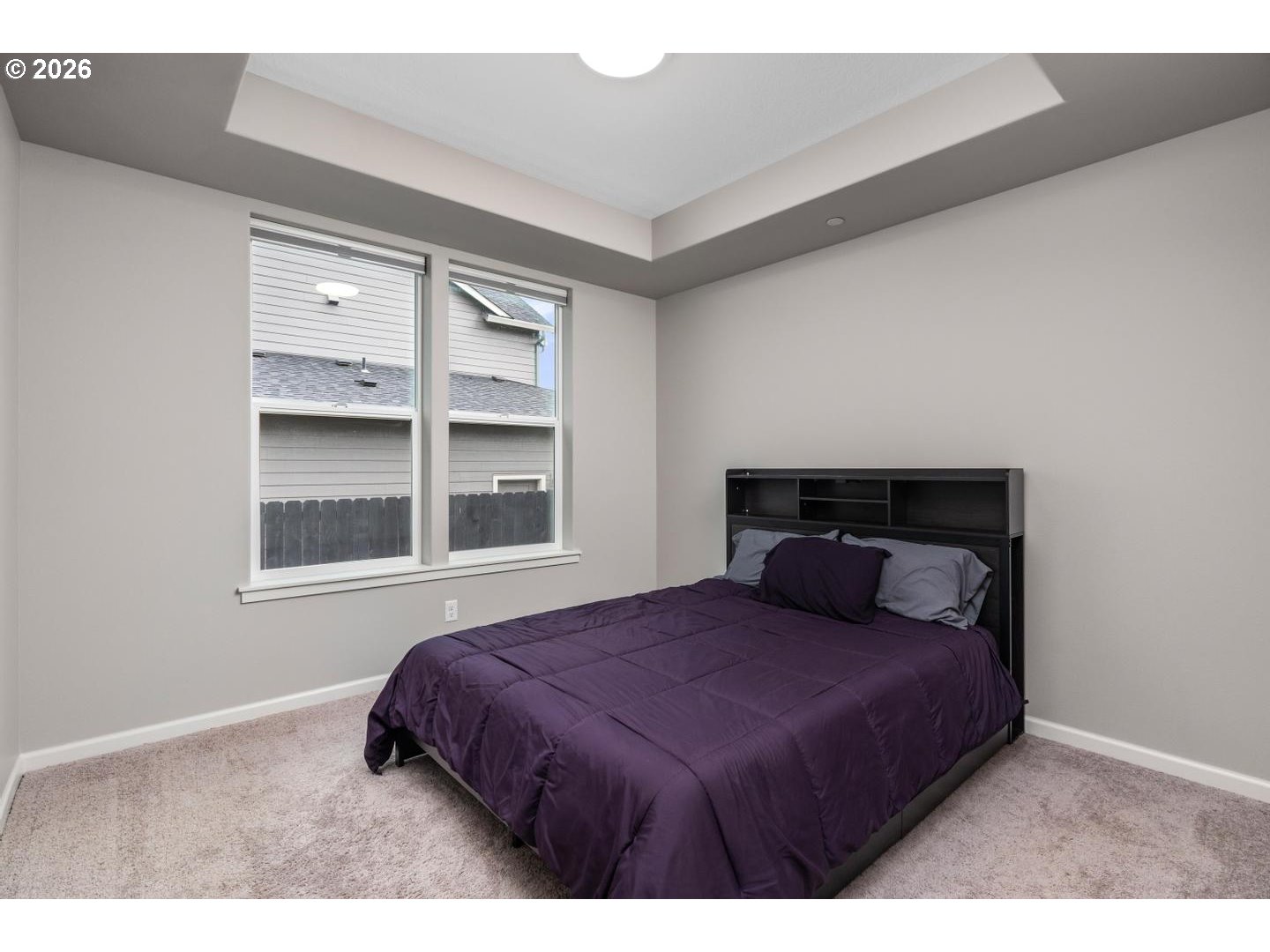 124 W 20TH WAY