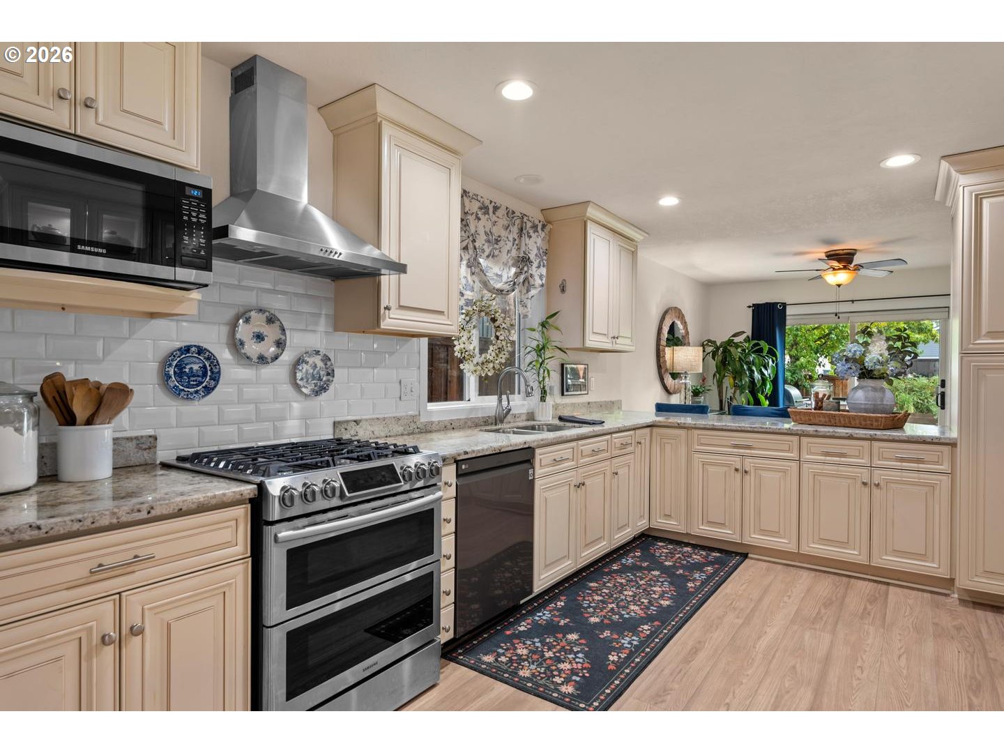 446 SE 68TH AVE