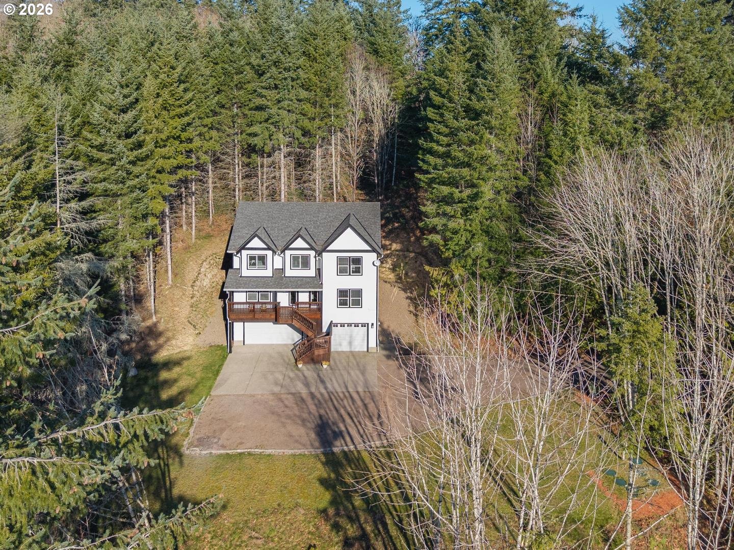 335 HILLSDALE DR
