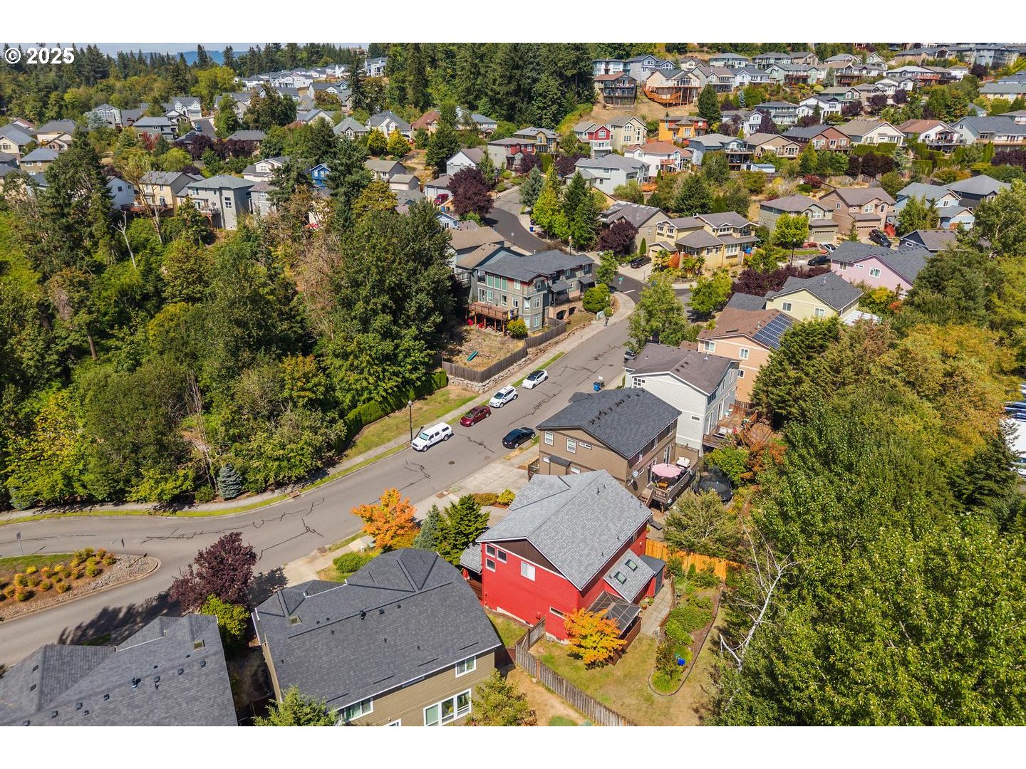 1060 W LOOKOUT RIDGE DR