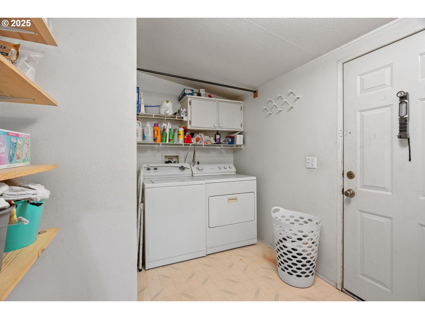 196 OSTRANDER RD, Kelso