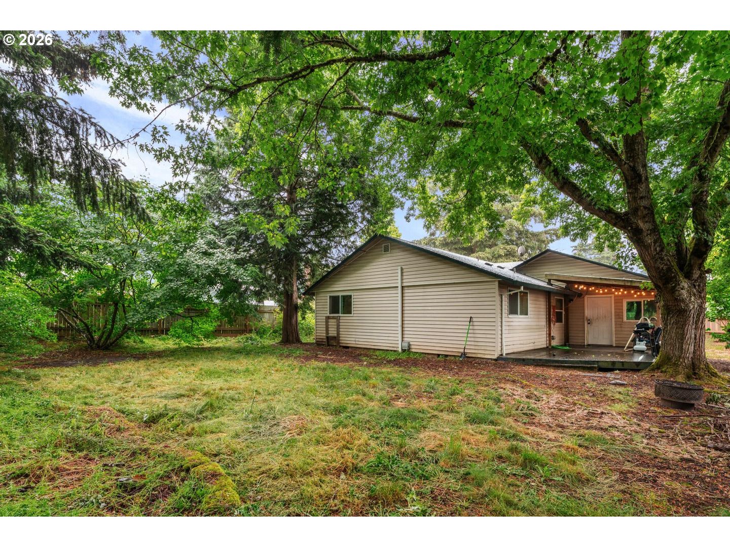 1512 SE 139TH CT