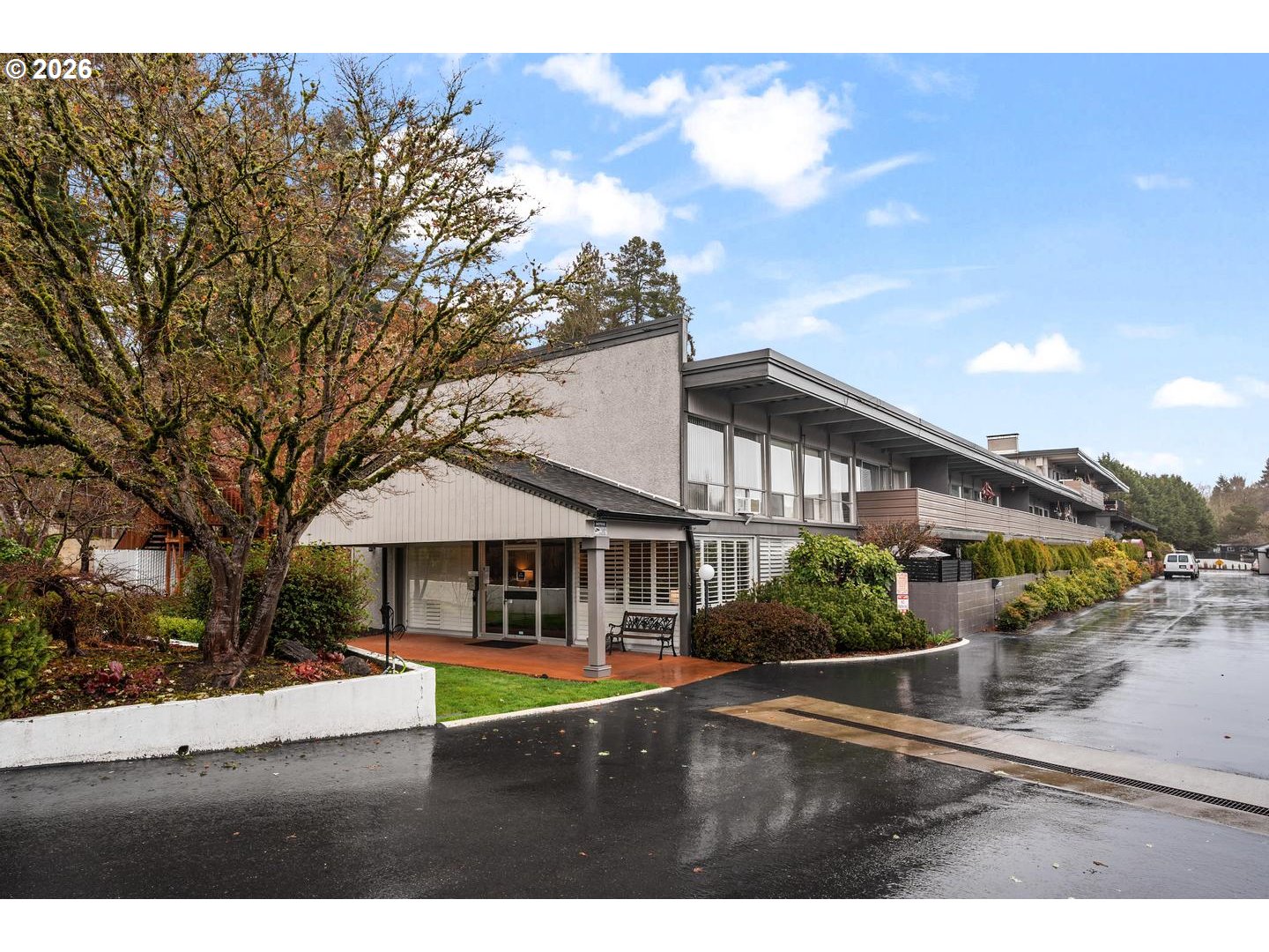 4460 SW SCHOLLS FERRY RD 8