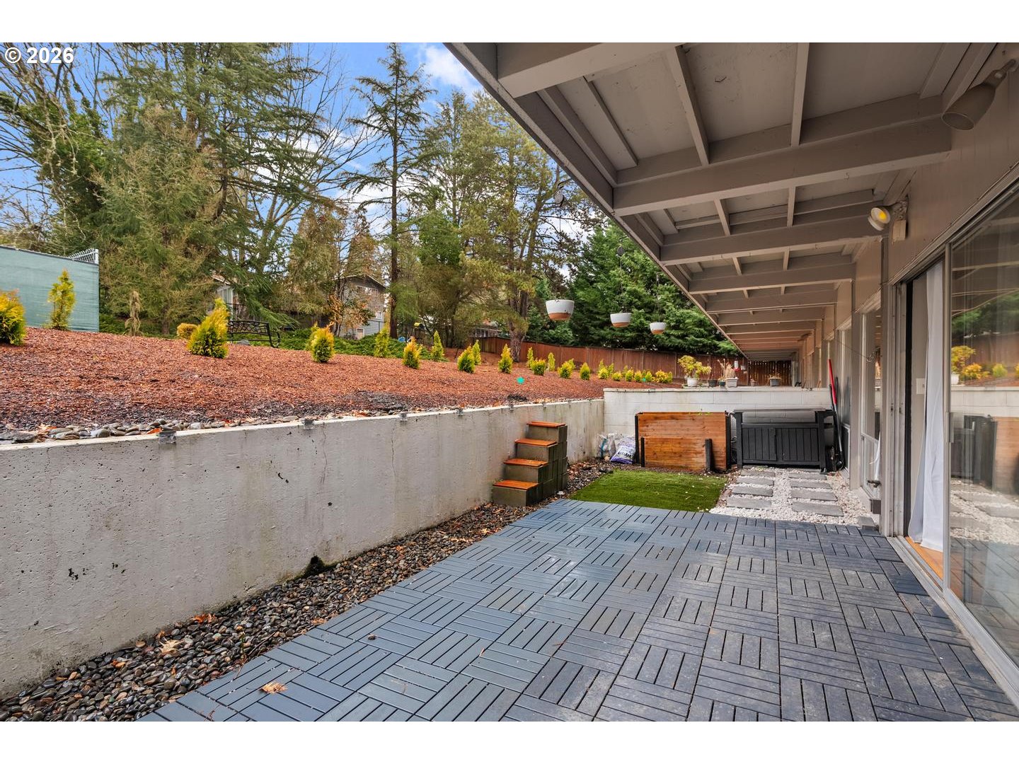 4460 SW SCHOLLS FERRY RD 8