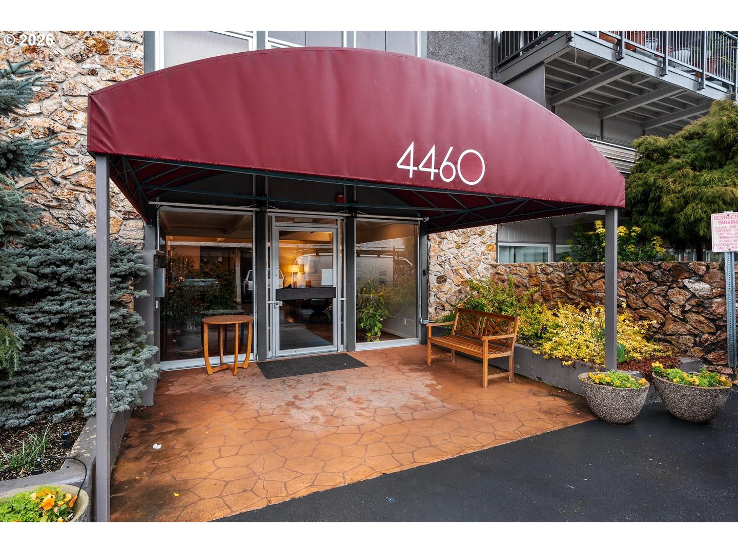 4460 SW SCHOLLS FERRY RD 8