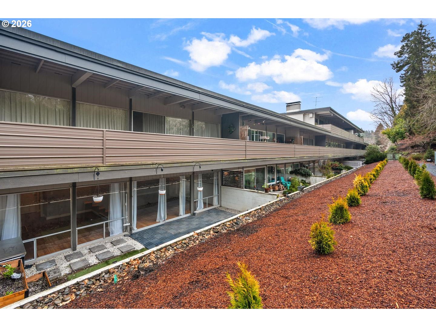 4460 SW SCHOLLS FERRY RD 8