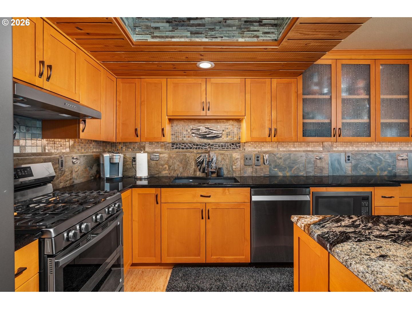 1840 REES HILL RD 19